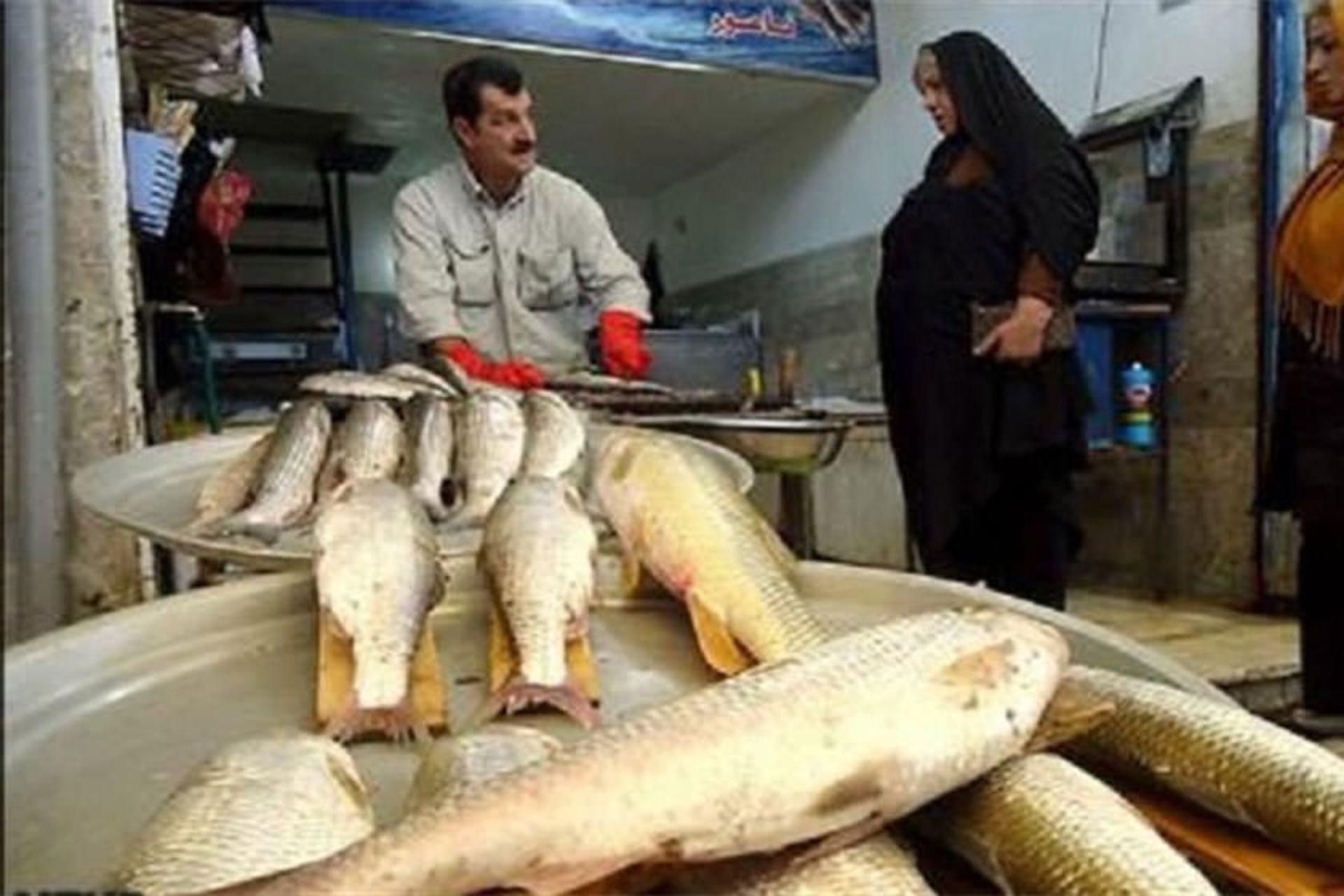 بازار ماهی‌فروشان