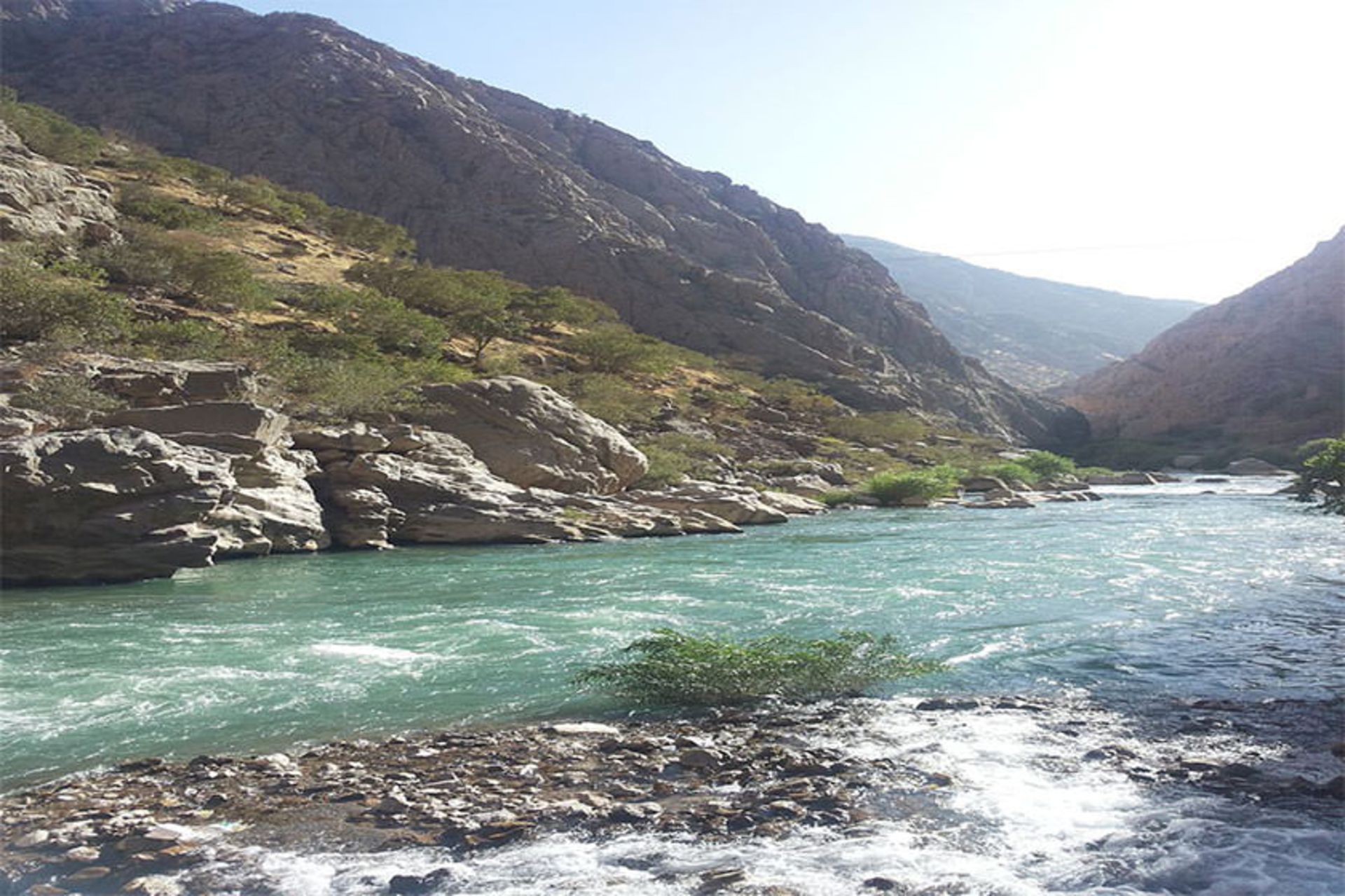 چشمه آب معدنی بل