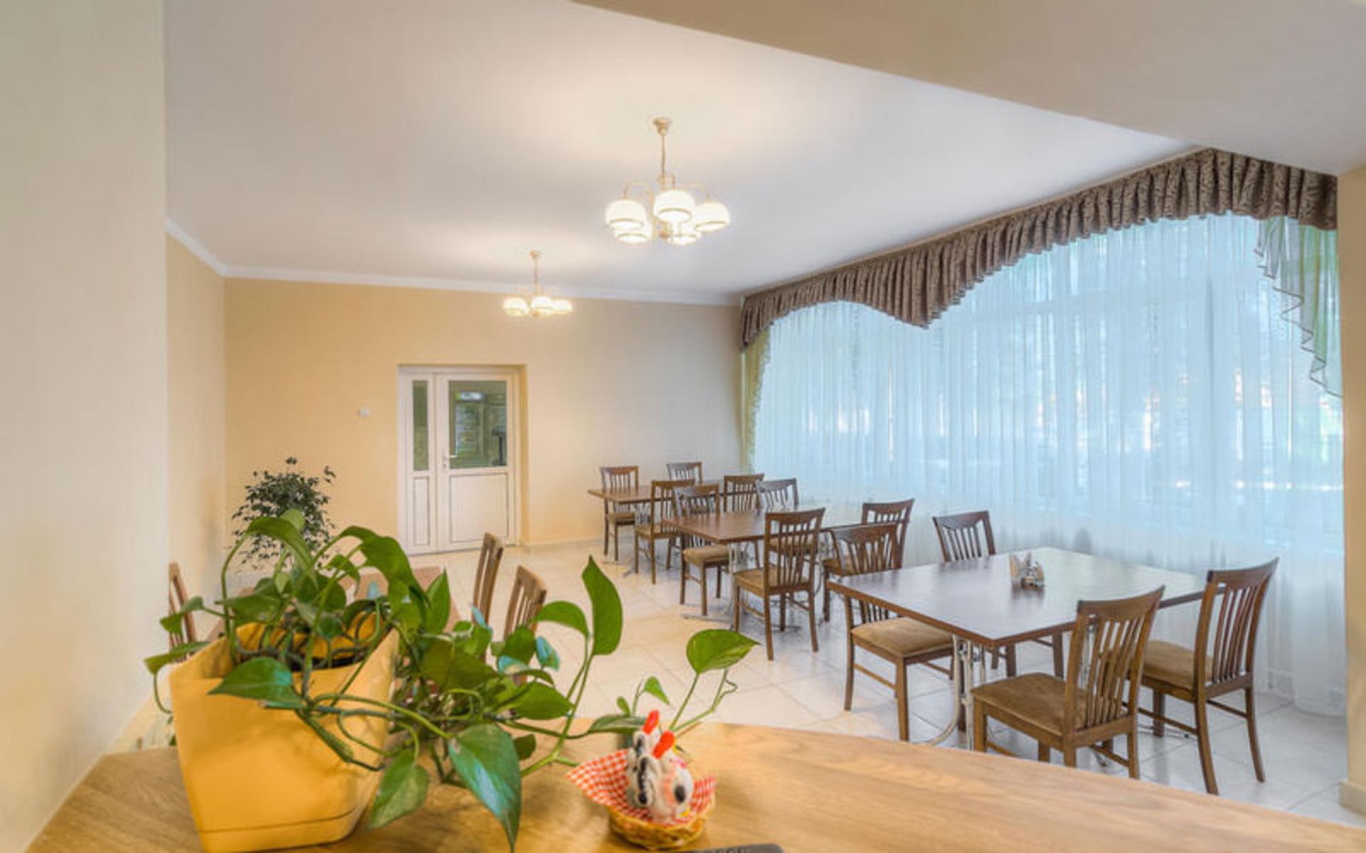 هتل مایاک (Hotel Mayak)