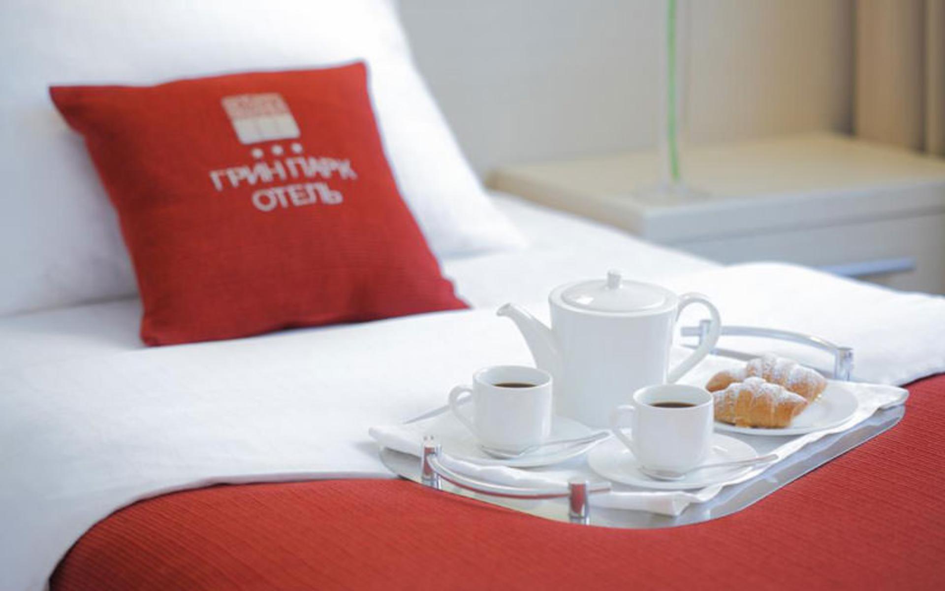 هتل گرین پارک (Green Park Hotel)