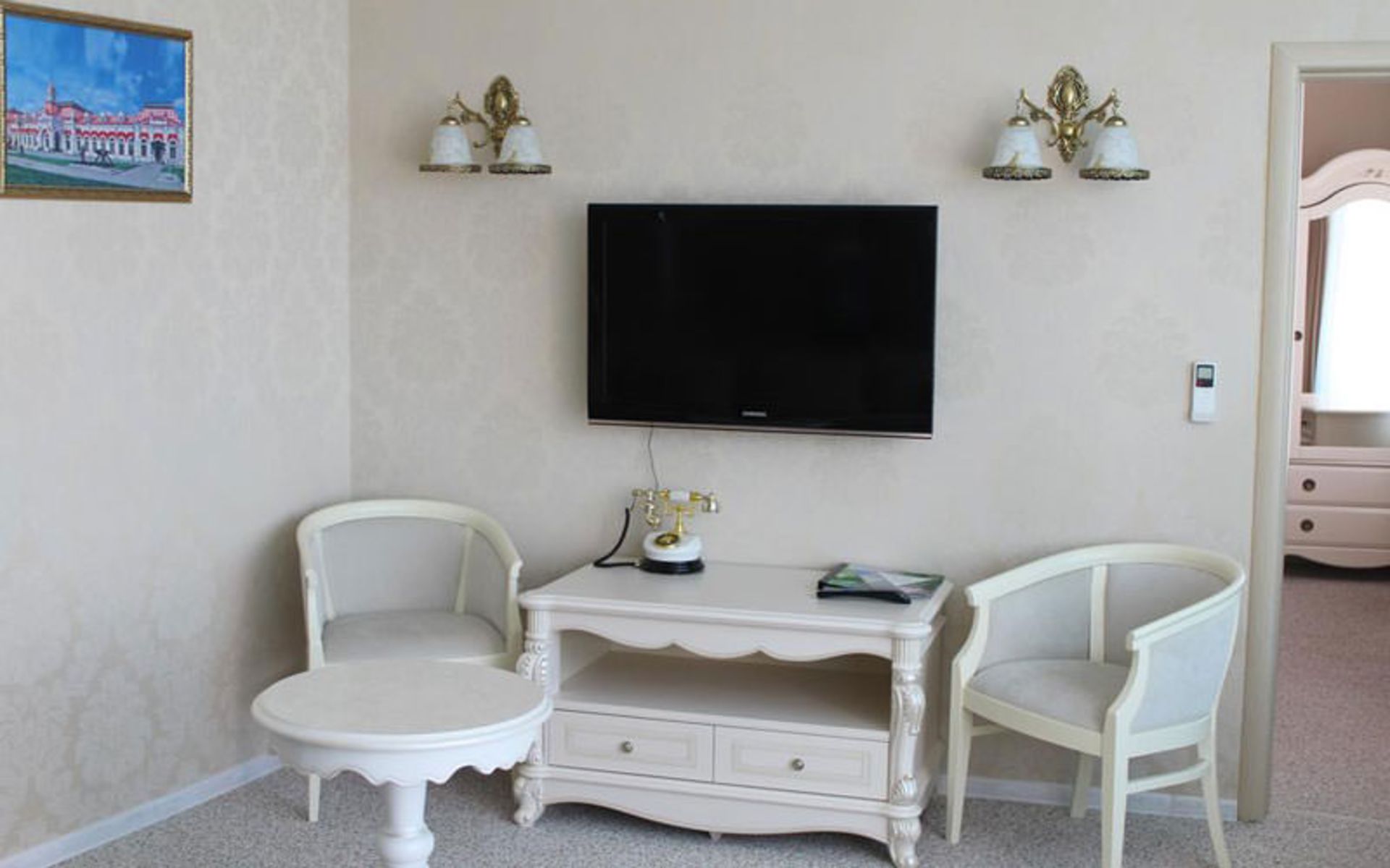 هتل دیوز (Divs Hotel)