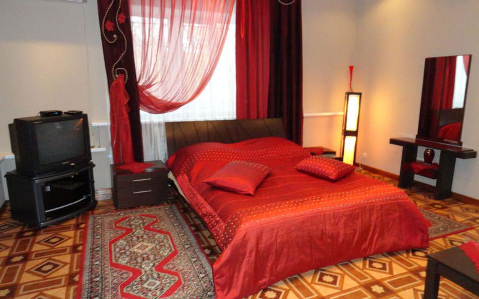 هتل مینی گوستوی دوم (Mini Hotel Gostevoy Dom)