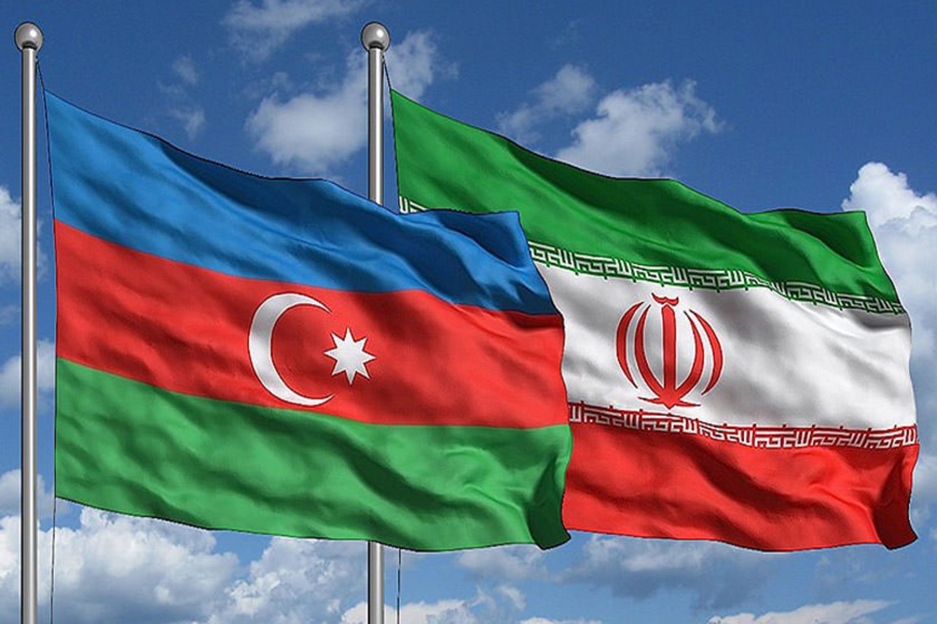 توسعه اقتصادی وگردشگری ایران وآذربایجان