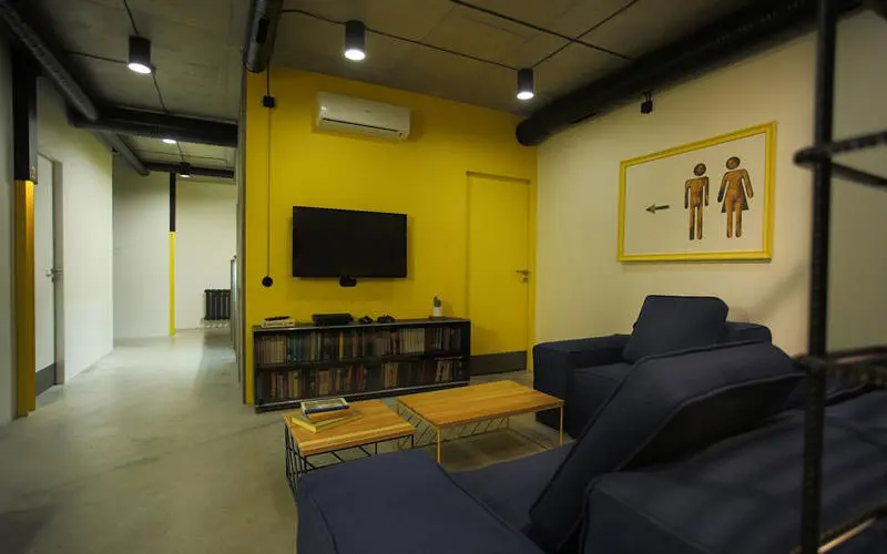 هاستل سوفیکس (Hostel Suffix)