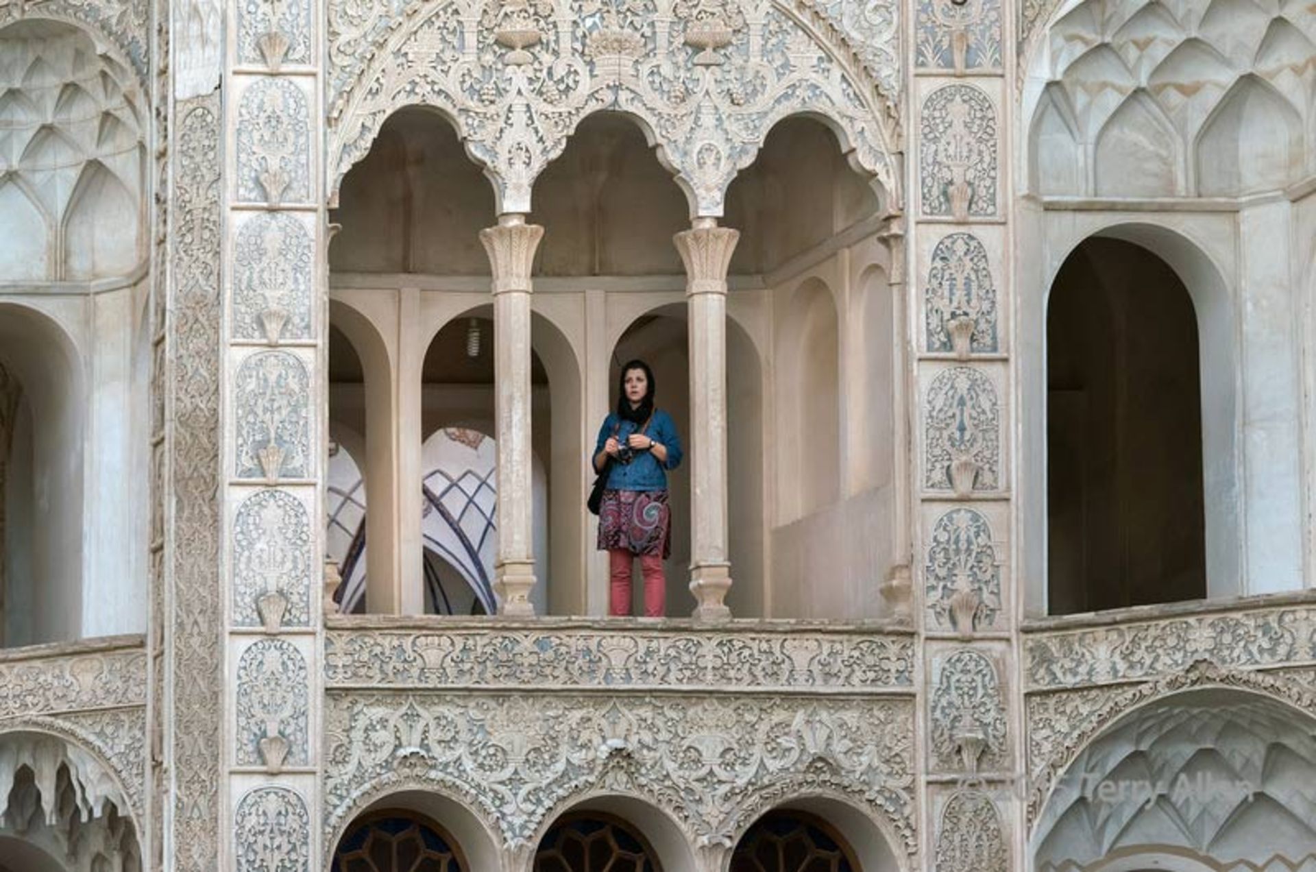 خانه طباطبایی ها