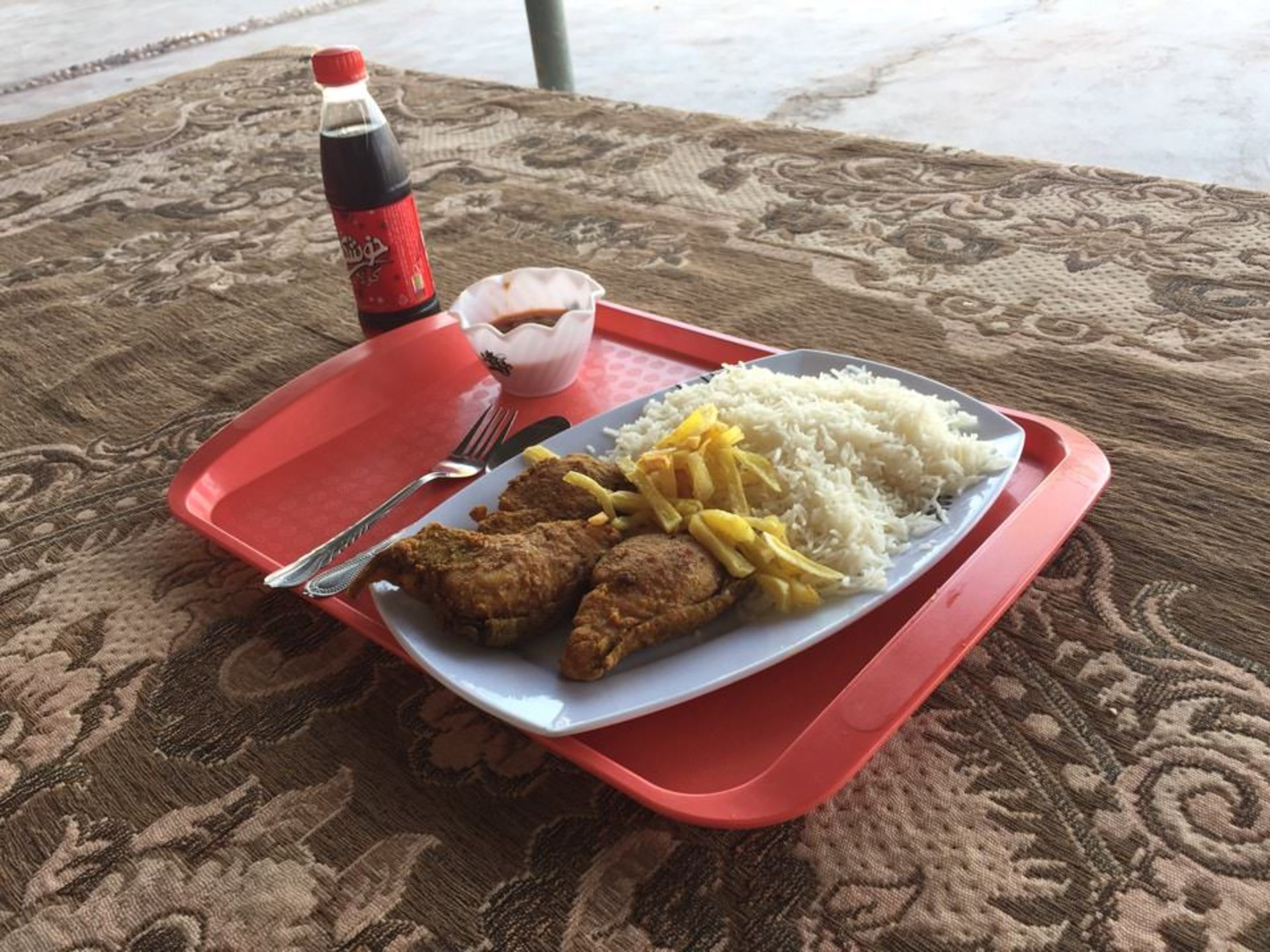 غذاخوری خاله فاطمه و خالو شهریار