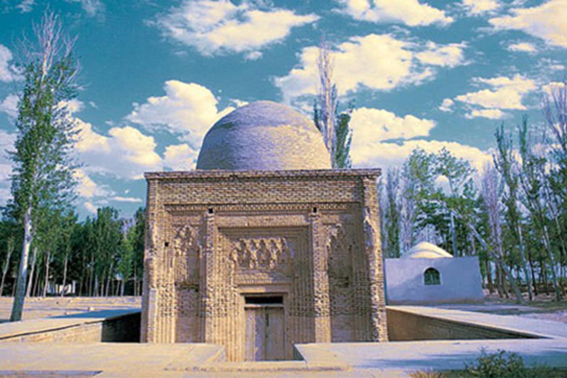بقعه پیر تاکستان