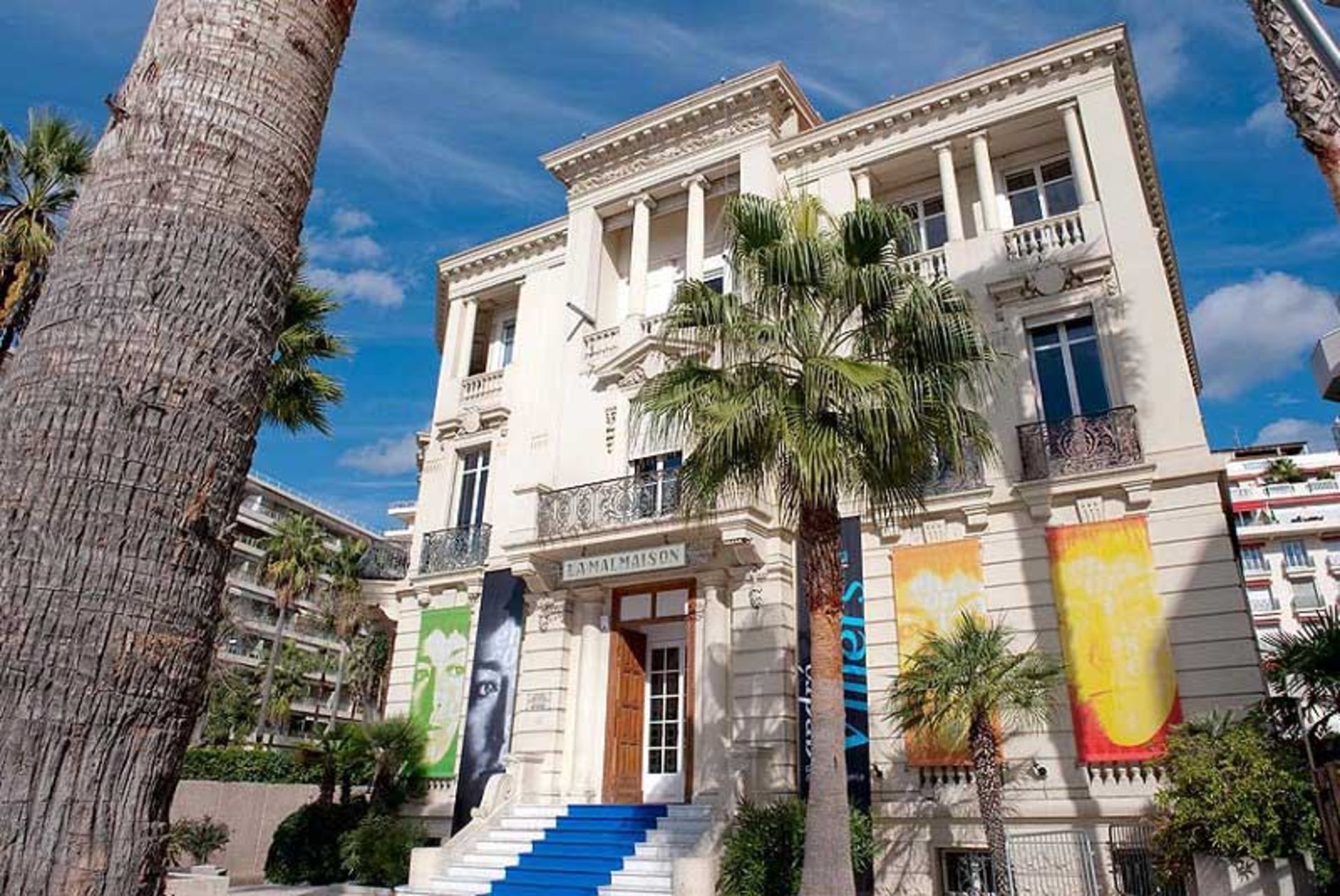 موزه مالمزون (La Malmaison Museum)