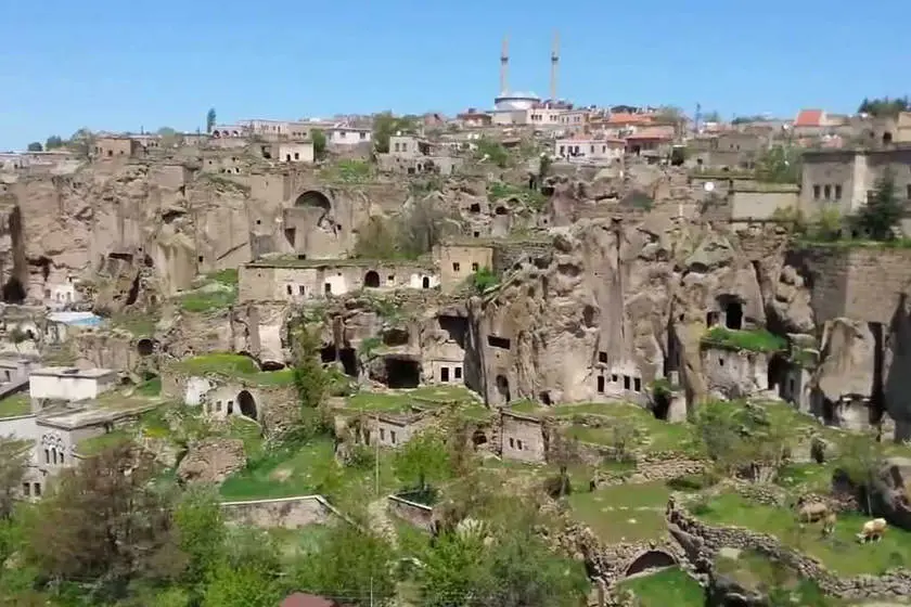 آق سرای 