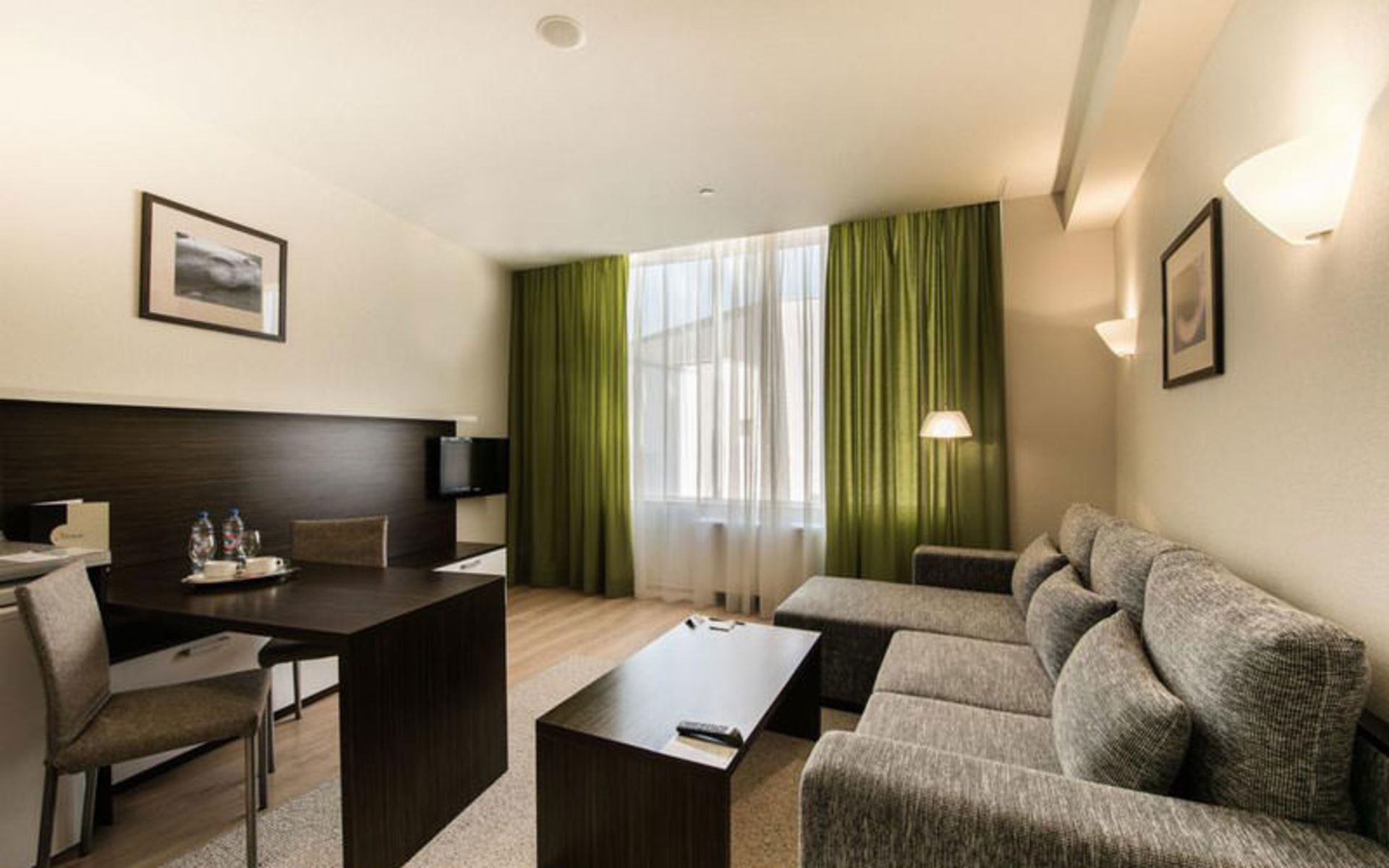 هتل پاناروما بیزینس (Panorama Business Hotel WTC)