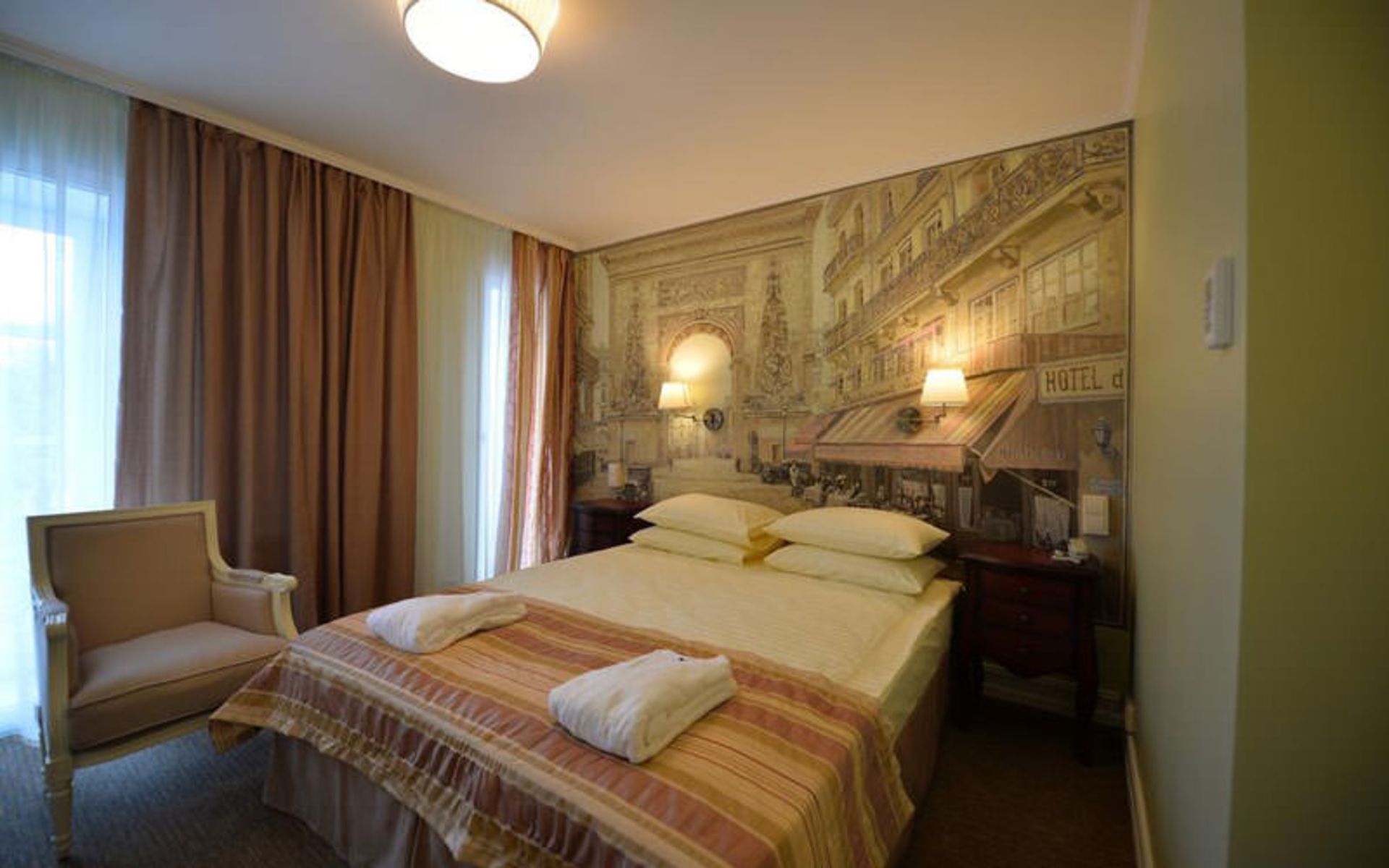 هتل رنوم بای اوریجینال (Renomme hotel by Original Hotels)