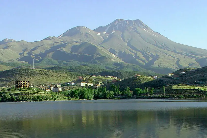آق سرای 