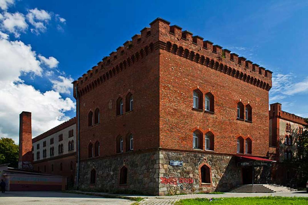 سربازخانه دفاعی کرونپرینز (Defensive Barracks Kronprinz)