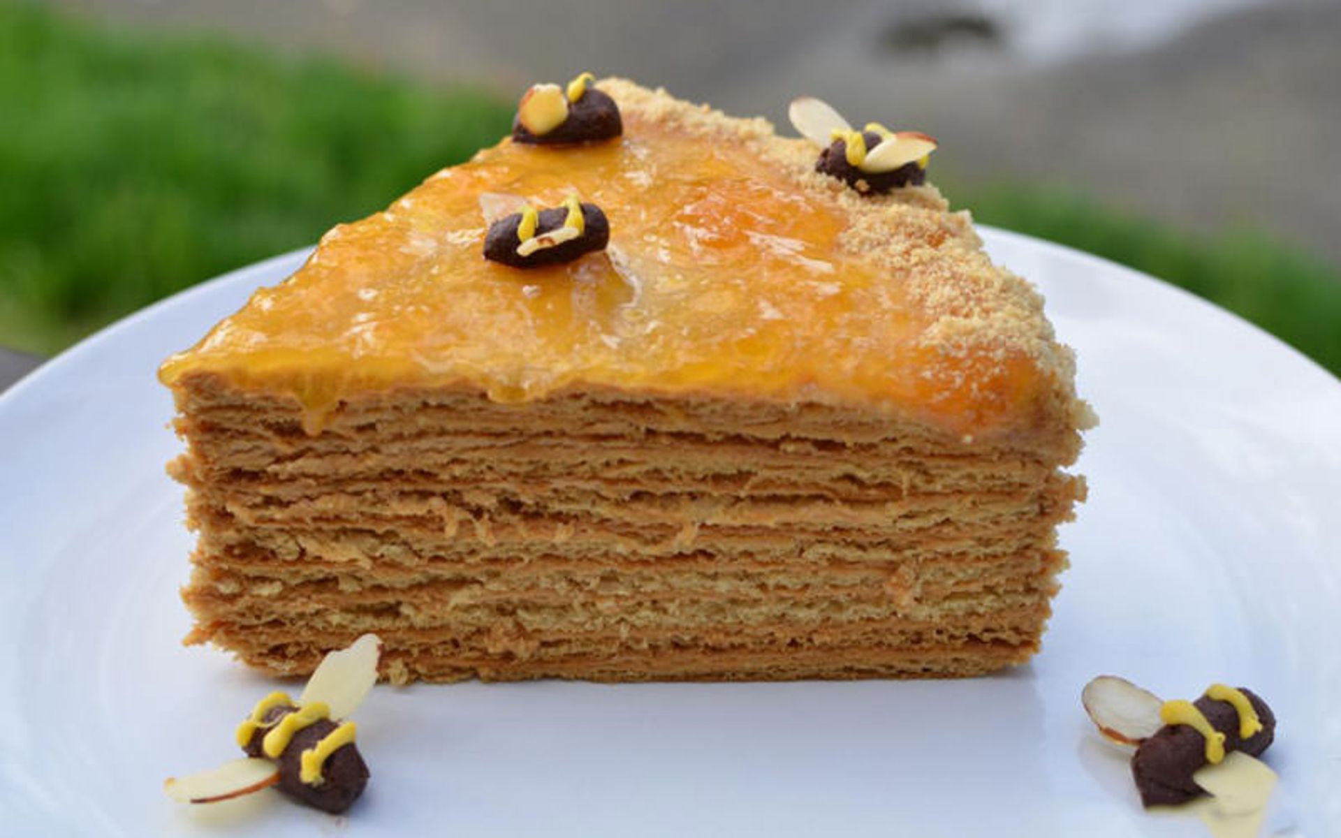 هانی کیک یا کیک عسل