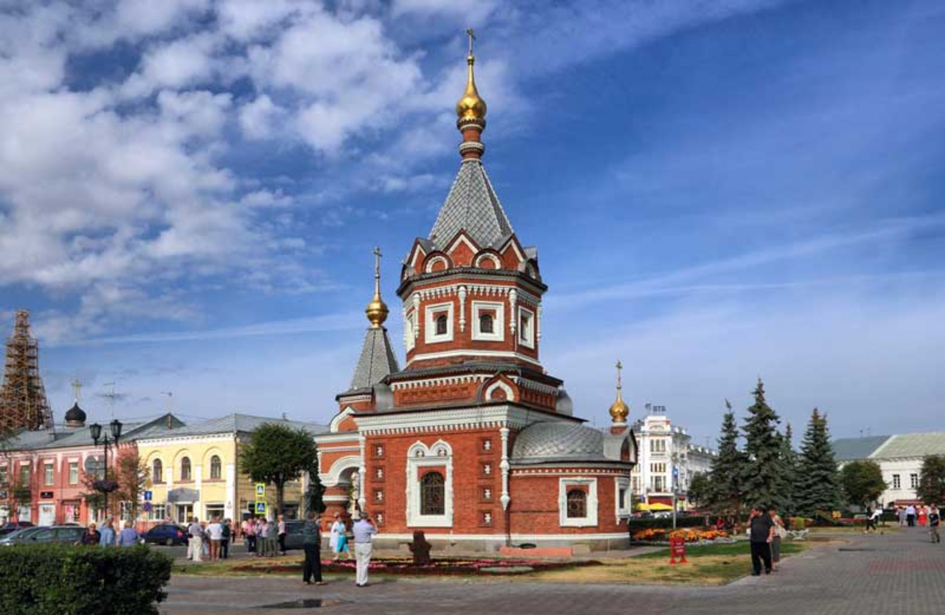بنای یادبود الکساندر نوسکی (Alexander Nevsky Chapel)