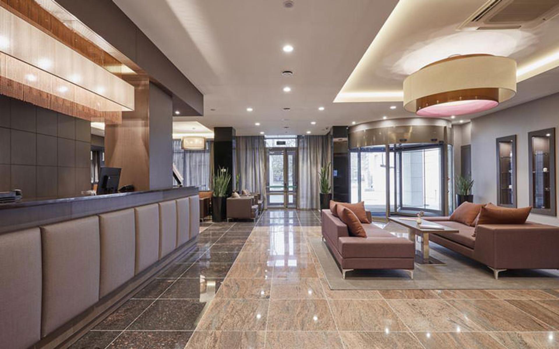 هتل تنت (Tenet Hotel)