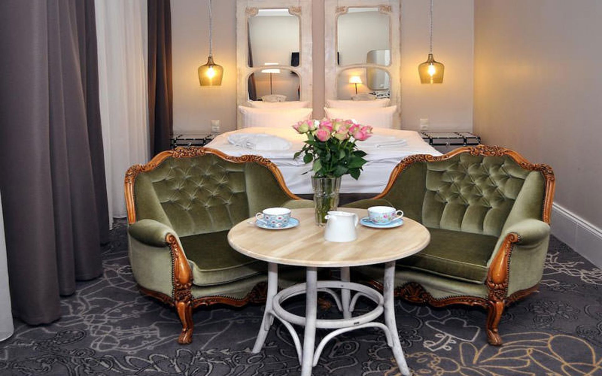هتل تچایکوسکی (Hotel Tchaikovsky)