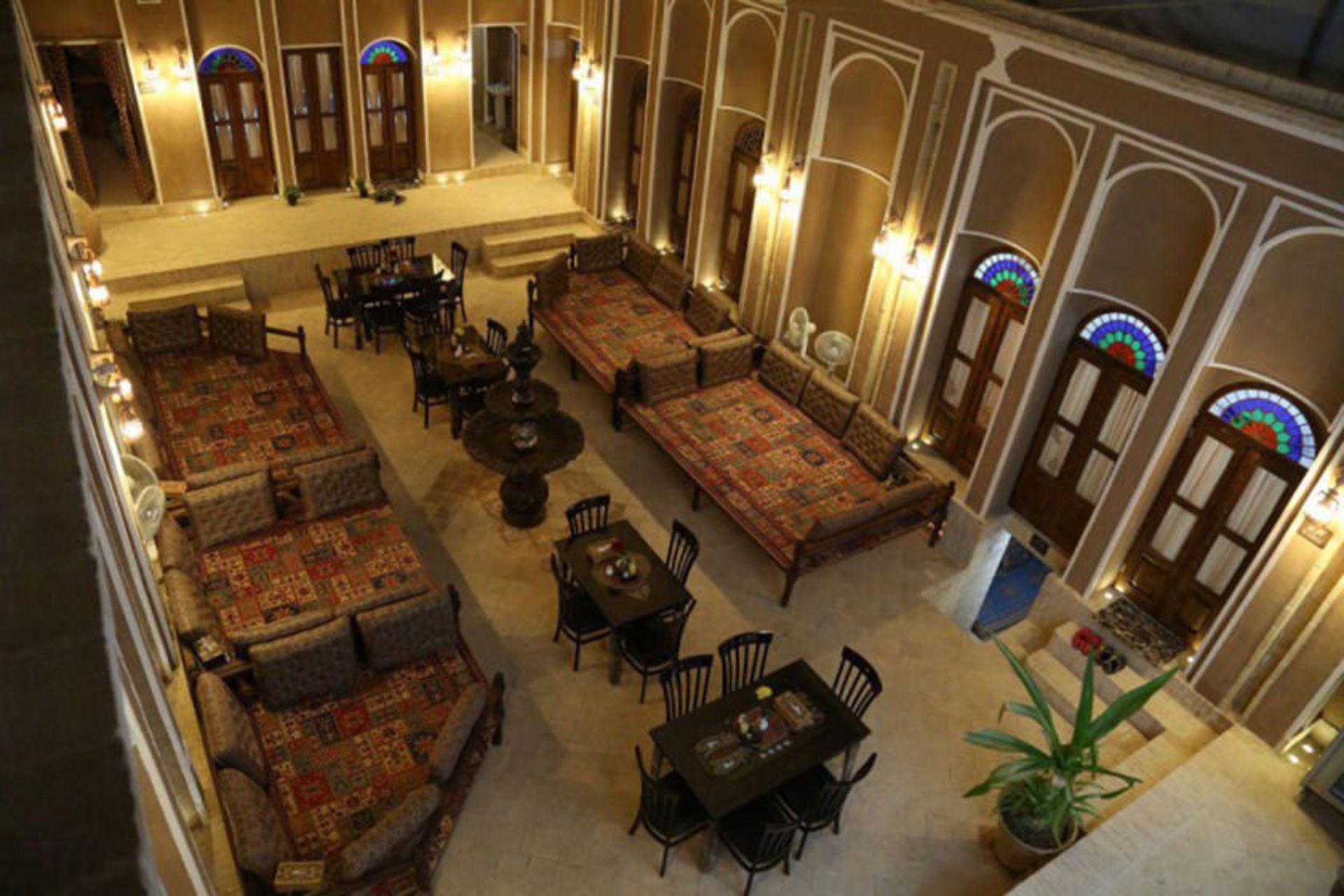 اقامتگاه بومگردی اردکان