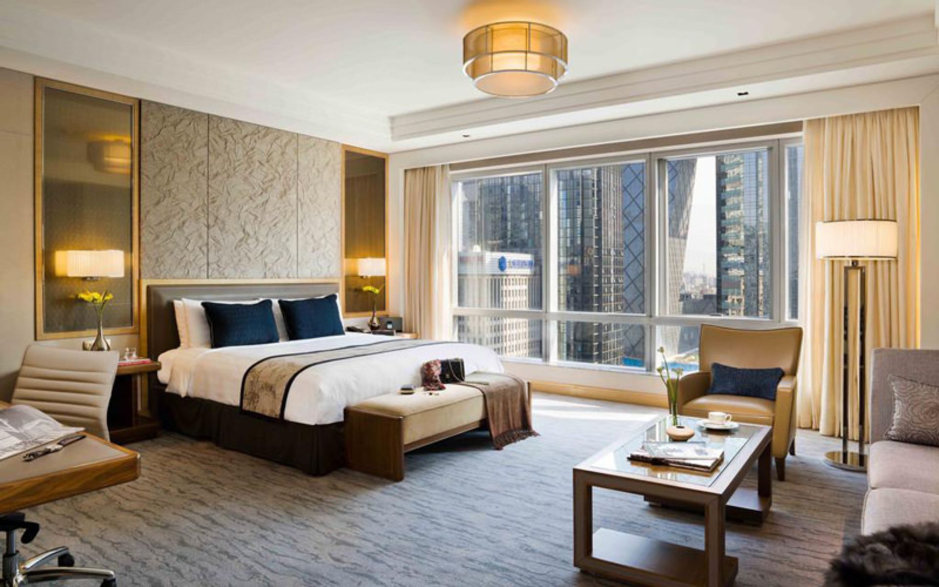 هتل شانگری لا کری (Shangri-La Kerry Hotel)