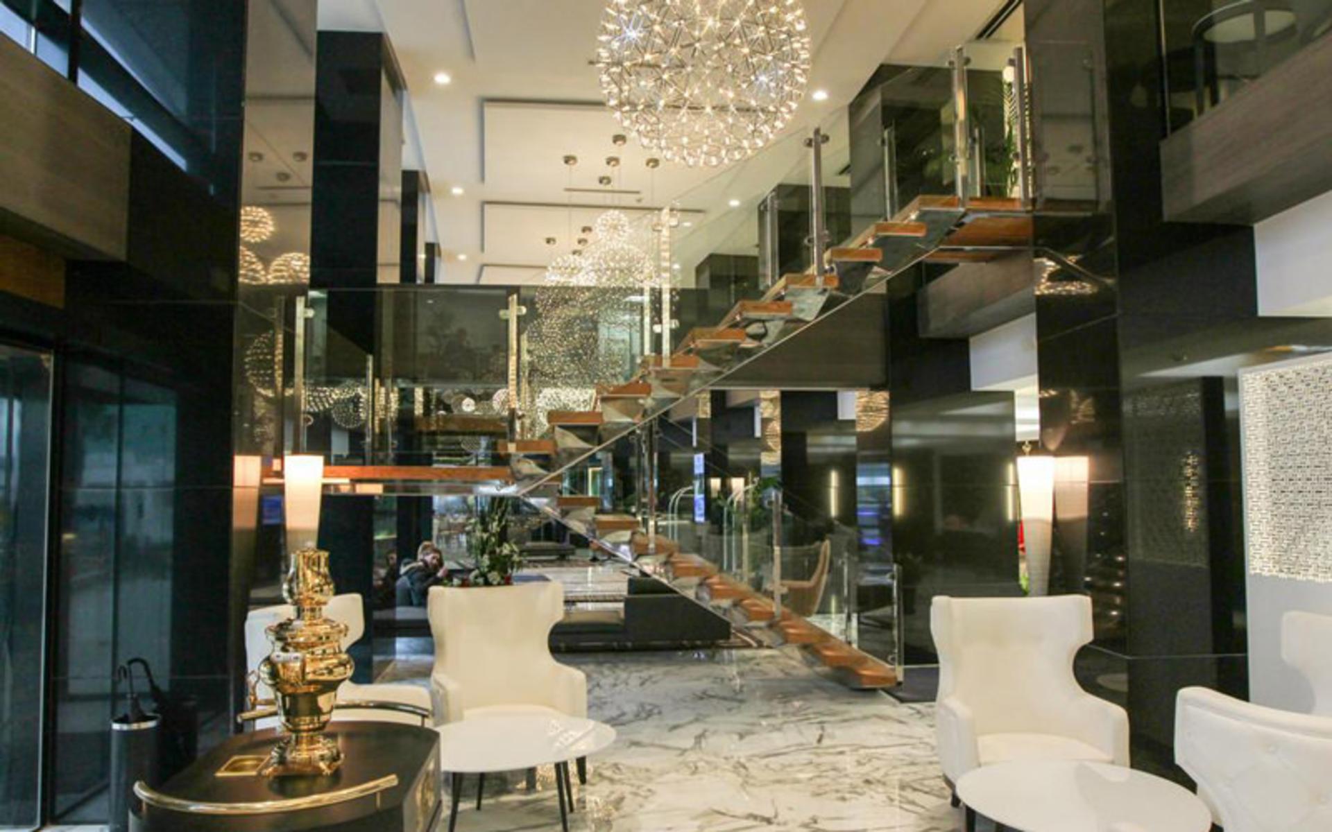 هتل رویال تولیپ سیتی سنتر (Royal Tulip City Center)