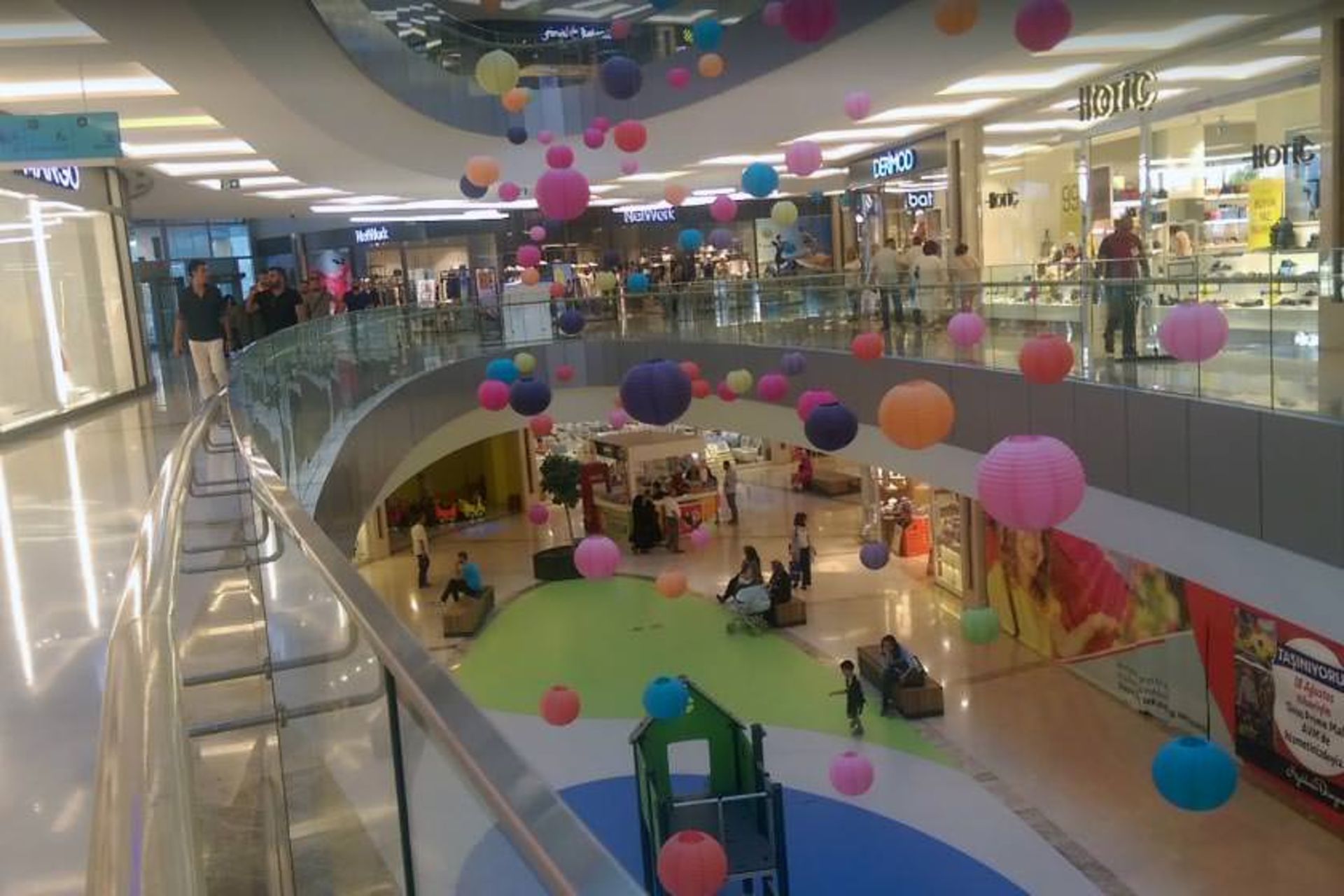 2018-6-0bf8a7bb-27bd-4863-8087-066c9badaf7b