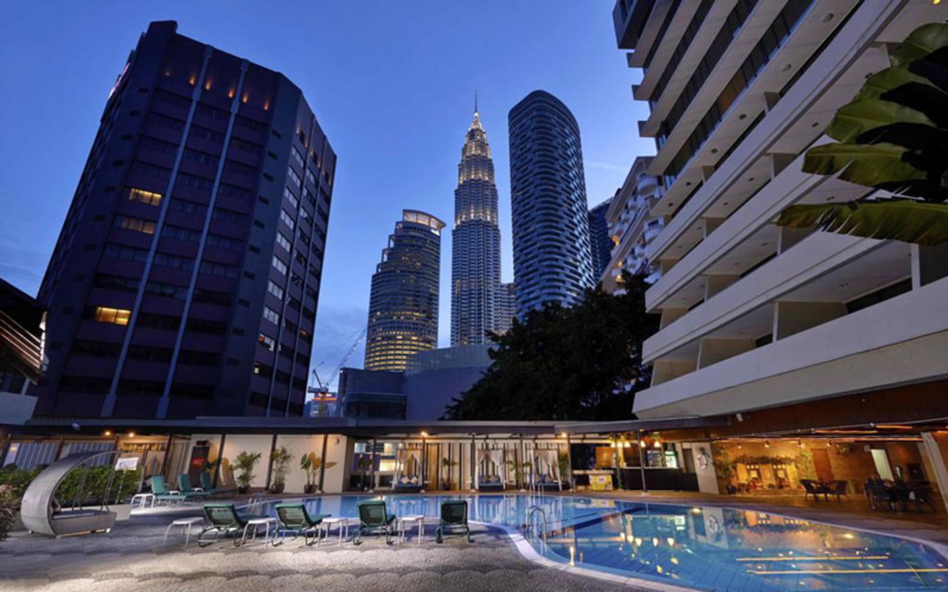 هتل کروس کوالالامپور (Corus Hotel Kuala Lumpur)