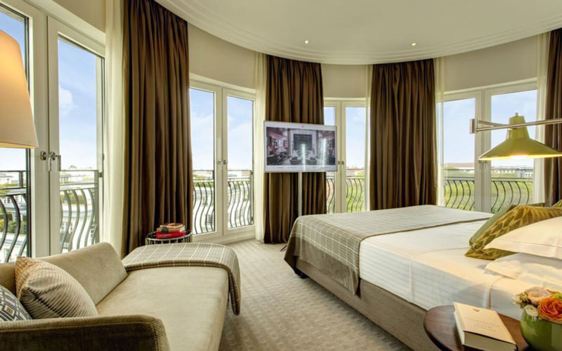 هتل روکو فورته چارلز (Rocco Forte The Charles Hotel)