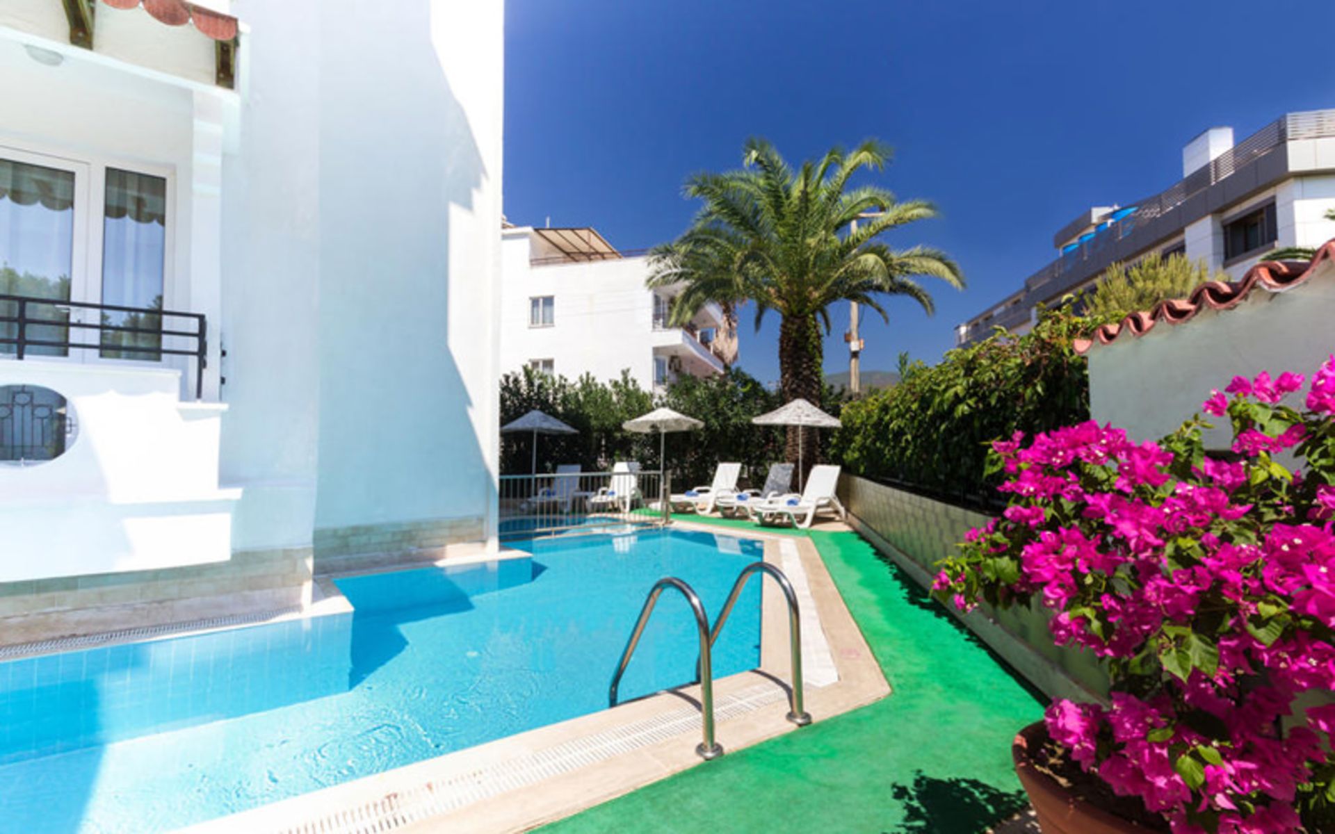 هتل ویلا پرینسس (Villa Princess)