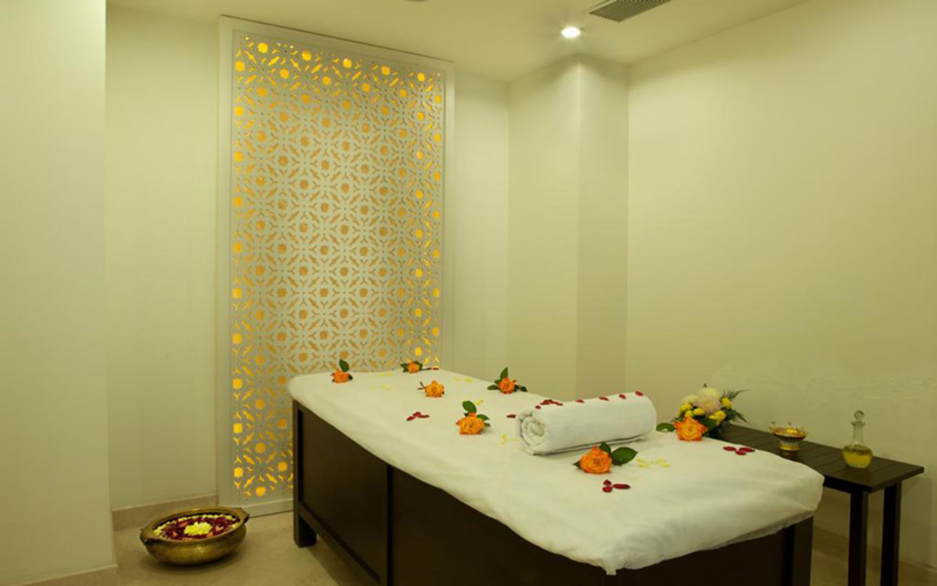 هتل لمون تری پرایمر دهلی (Lemon Tree Premier, Delhi Airport)