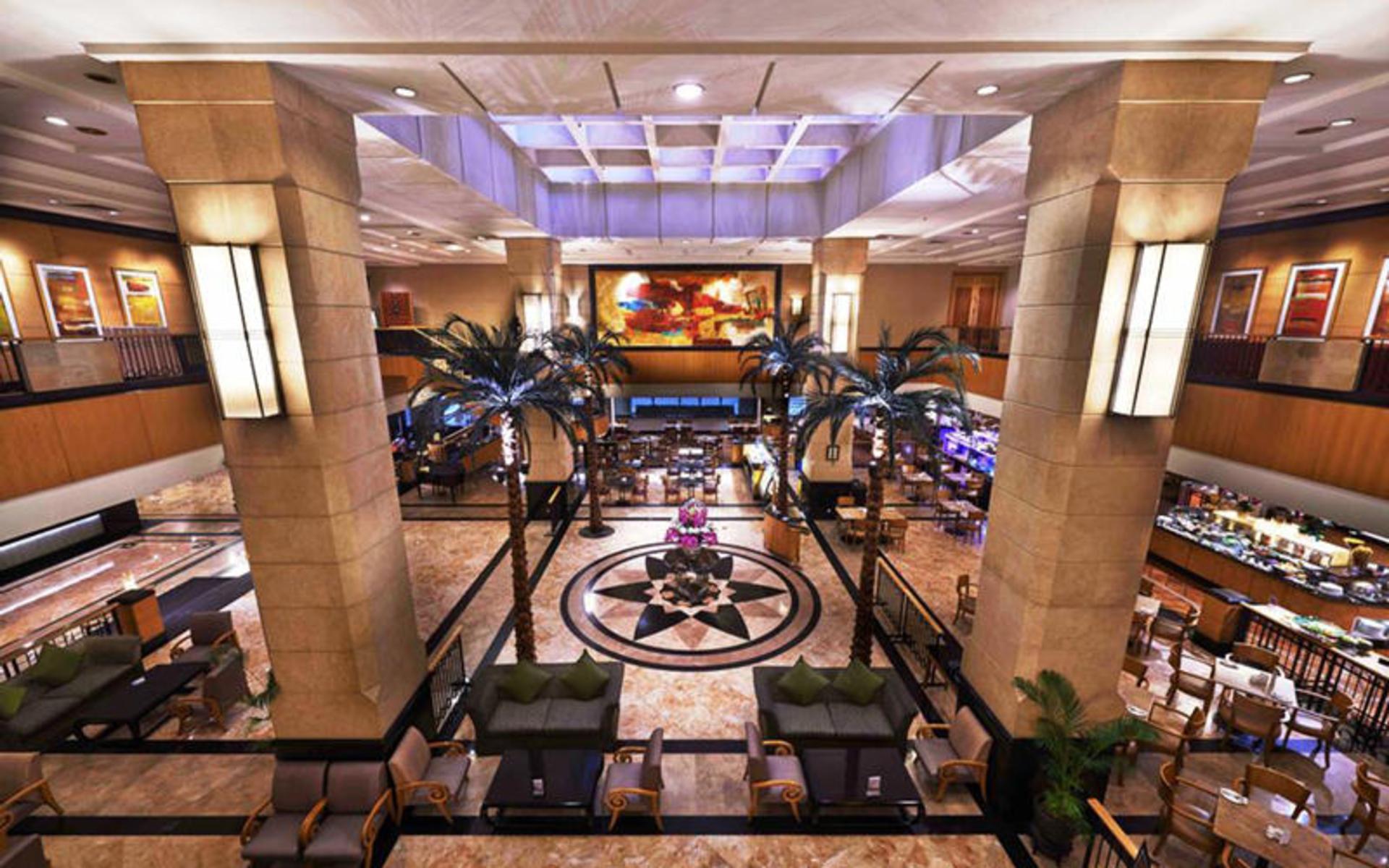 هتل کروس کوالالامپور (Corus Hotel Kuala Lumpur)