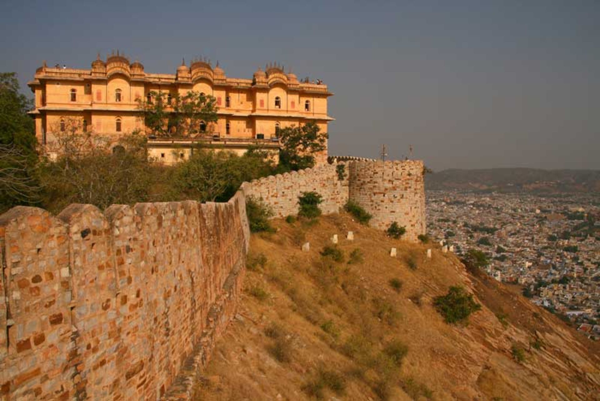 قلعه ناهارگار (Nahargarh Fort)