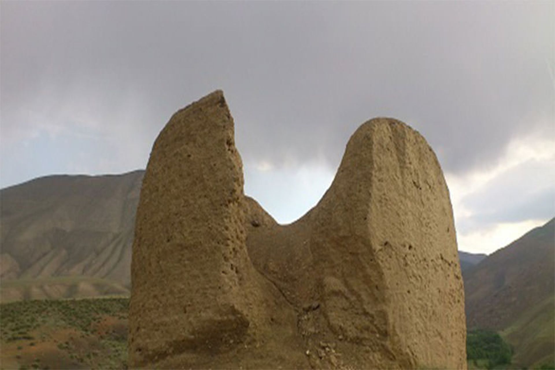 قلعه خشتی گیلوان