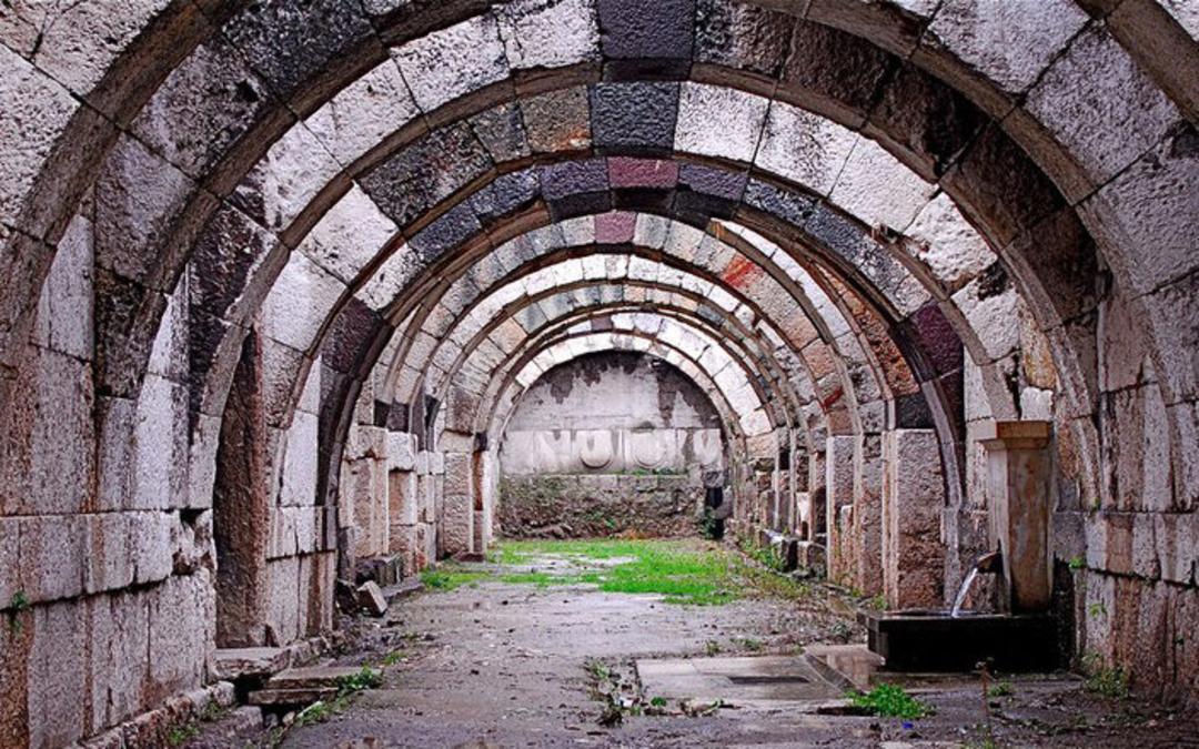 ازمیر آگورا (Izmir Agora)