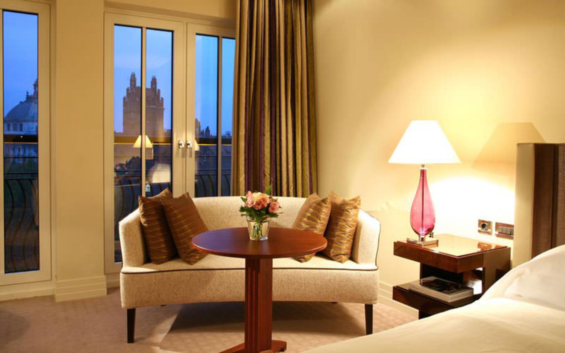 هتل روکو فورته چارلز (Rocco Forte The Charles Hotel)