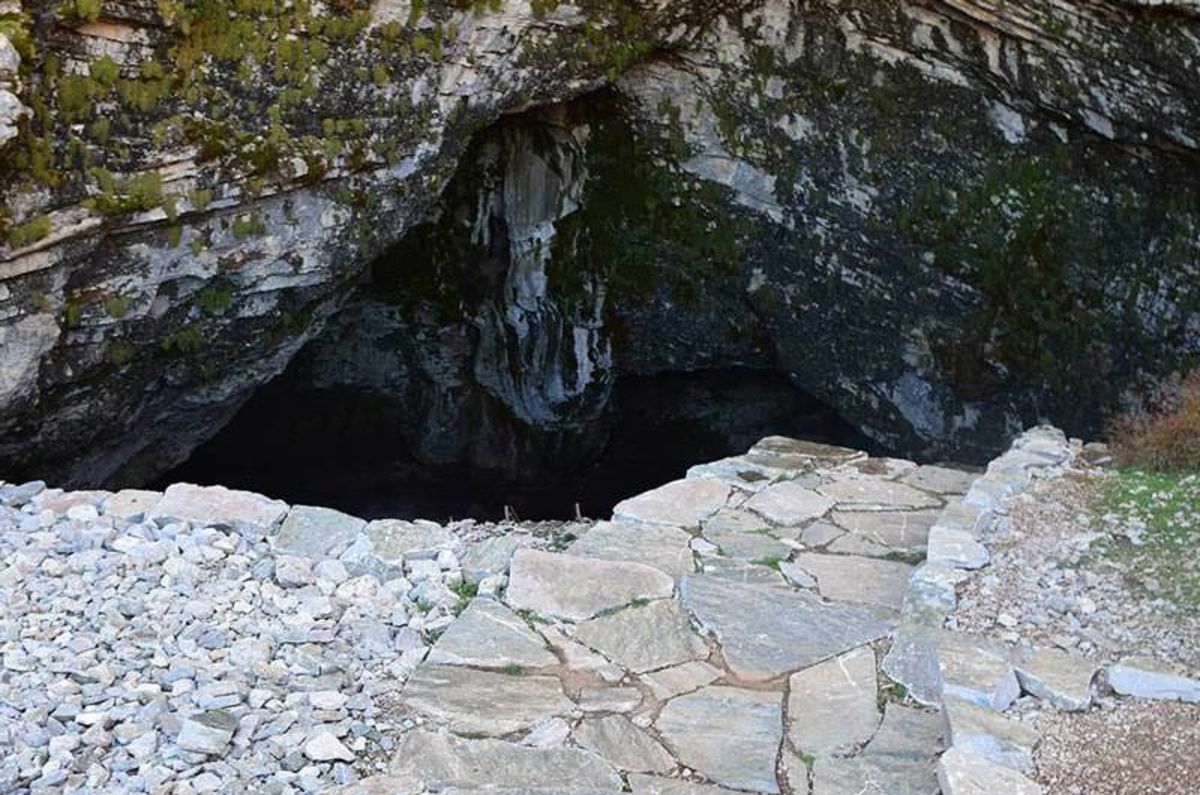 2018-6-4251225d-cb05-4813-b0c8-cbda07271762-67c460f4c1067c5ba7642b5e