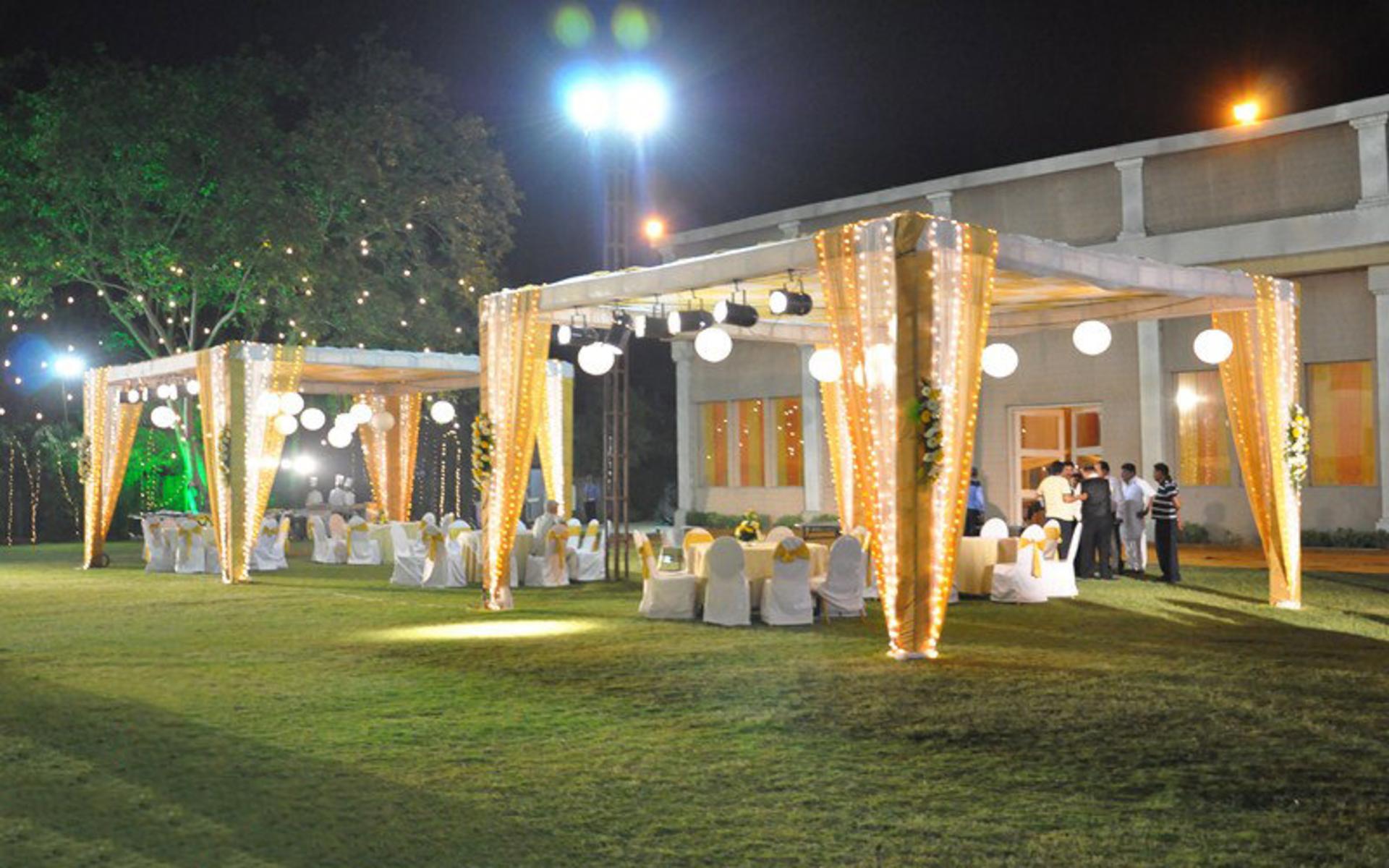 هتل گلدن تولیپ چاتارپور (Golden Tulip Chattarpur)