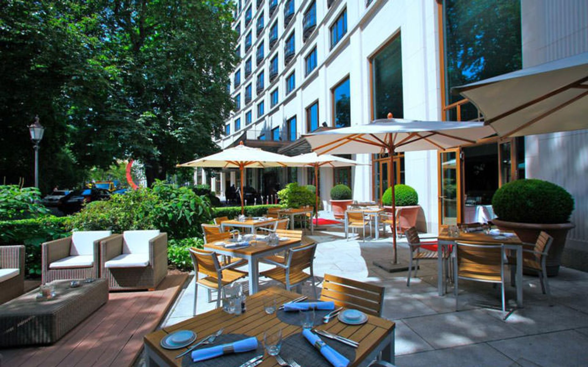 هتل روکو فورته چارلز (Rocco Forte The Charles Hotel)