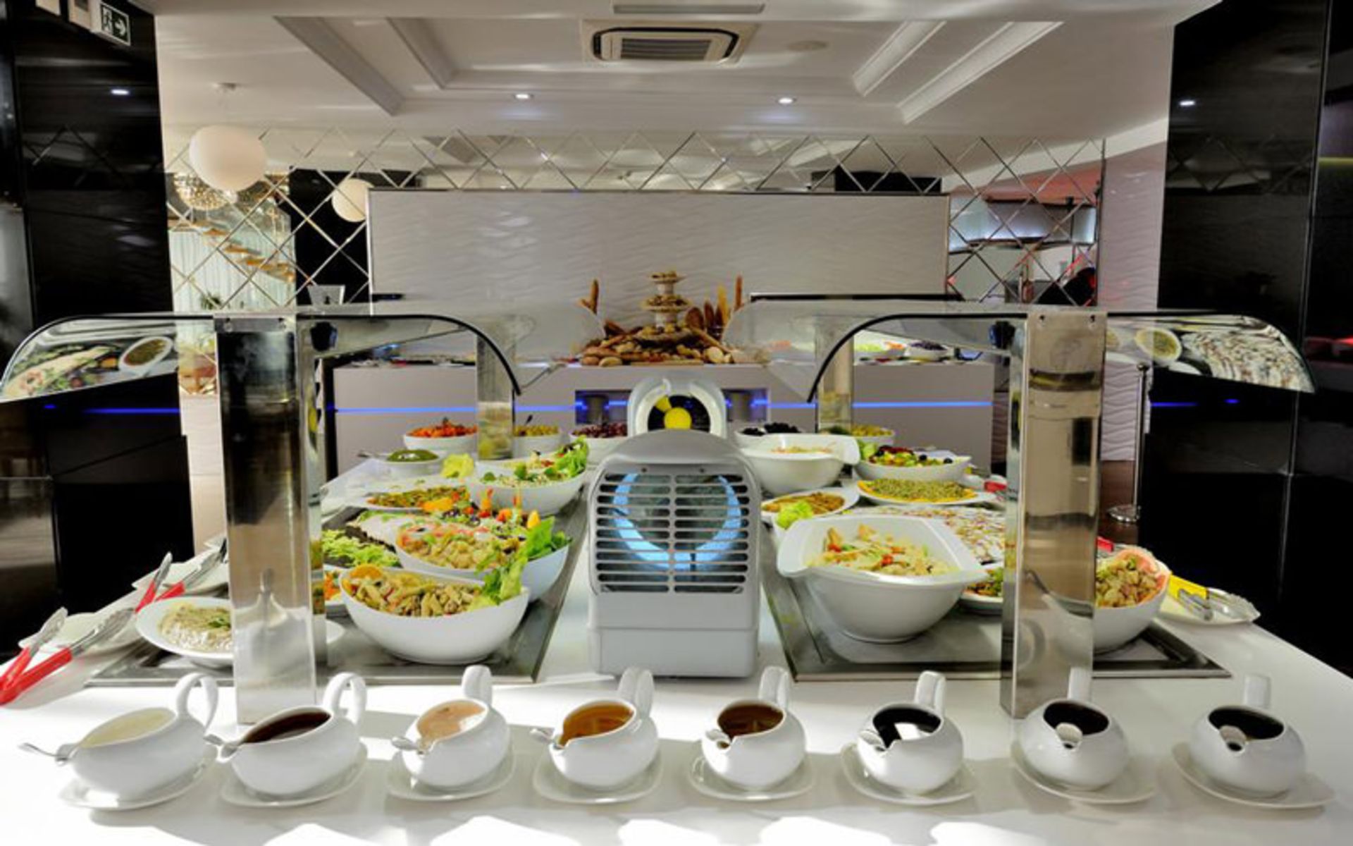 هتل رویال تولیپ سیتی سنتر (Royal Tulip City Center)