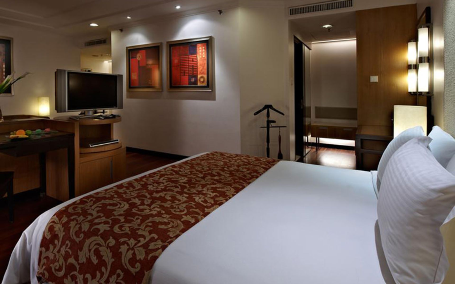 هتل ایمپیانا کی ال سی سی (Impiana KLCC Hotel)