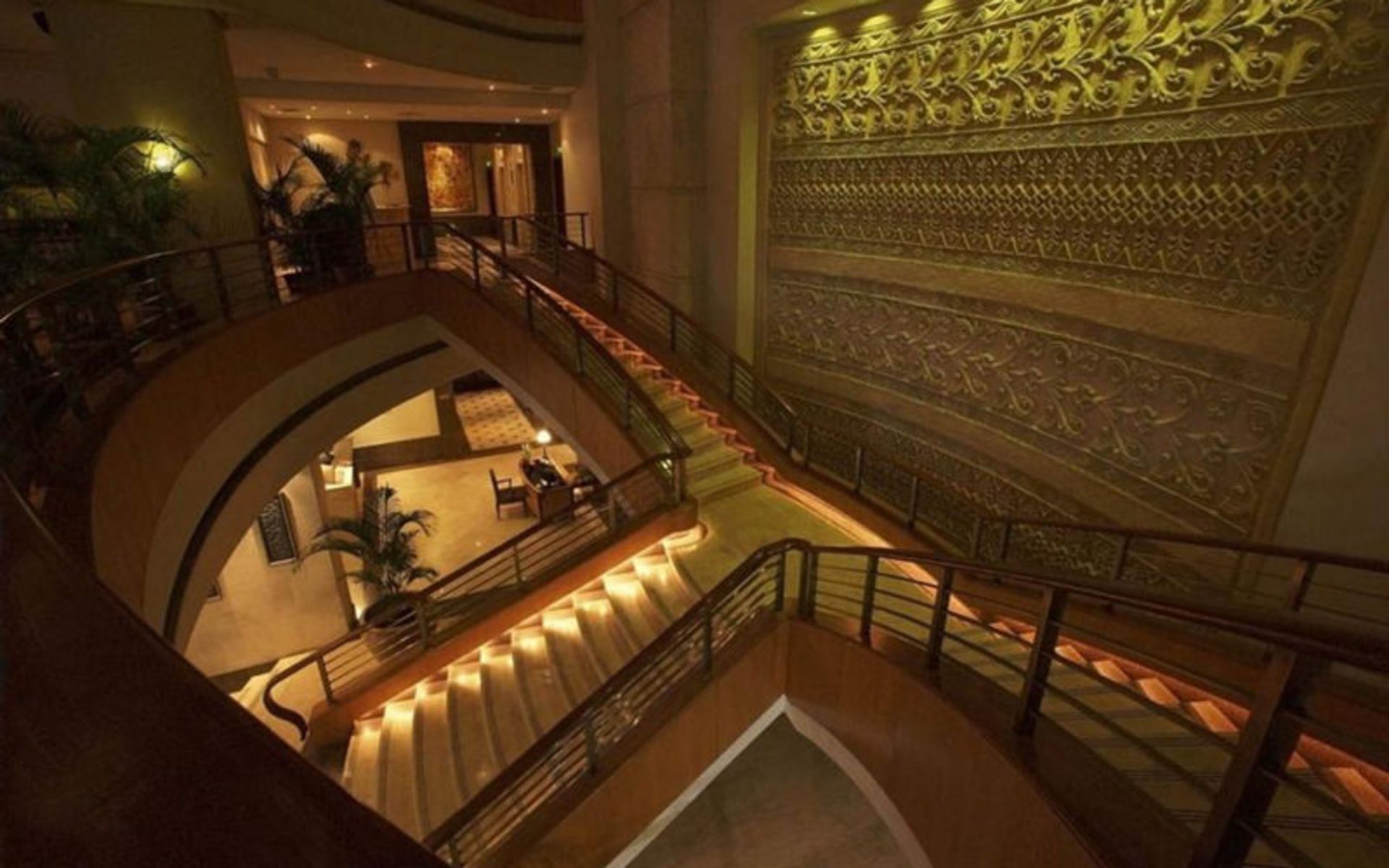 هتل رویال چولان بوکیت بینتانگ (Royale Chulan Bukit Bintang)