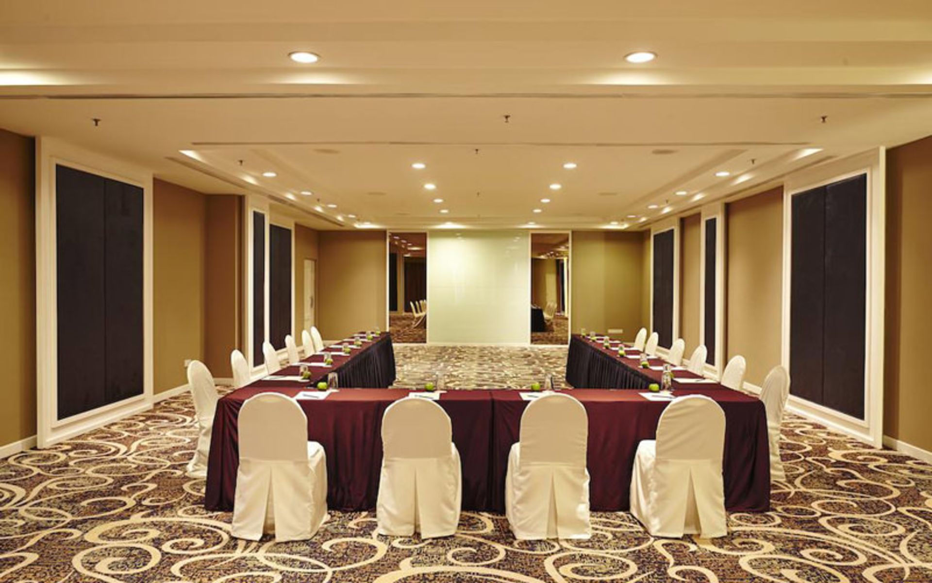 هتل ویستانا کوالالامپور تیتیوانگسا (Vistana Kuala Lumpur Titiwangsa)
