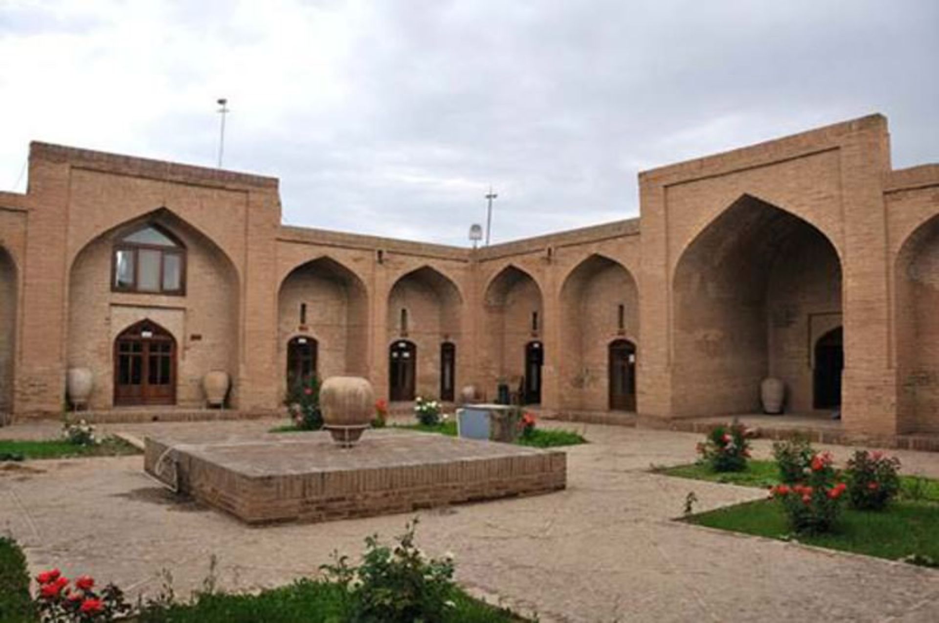 رباط جام