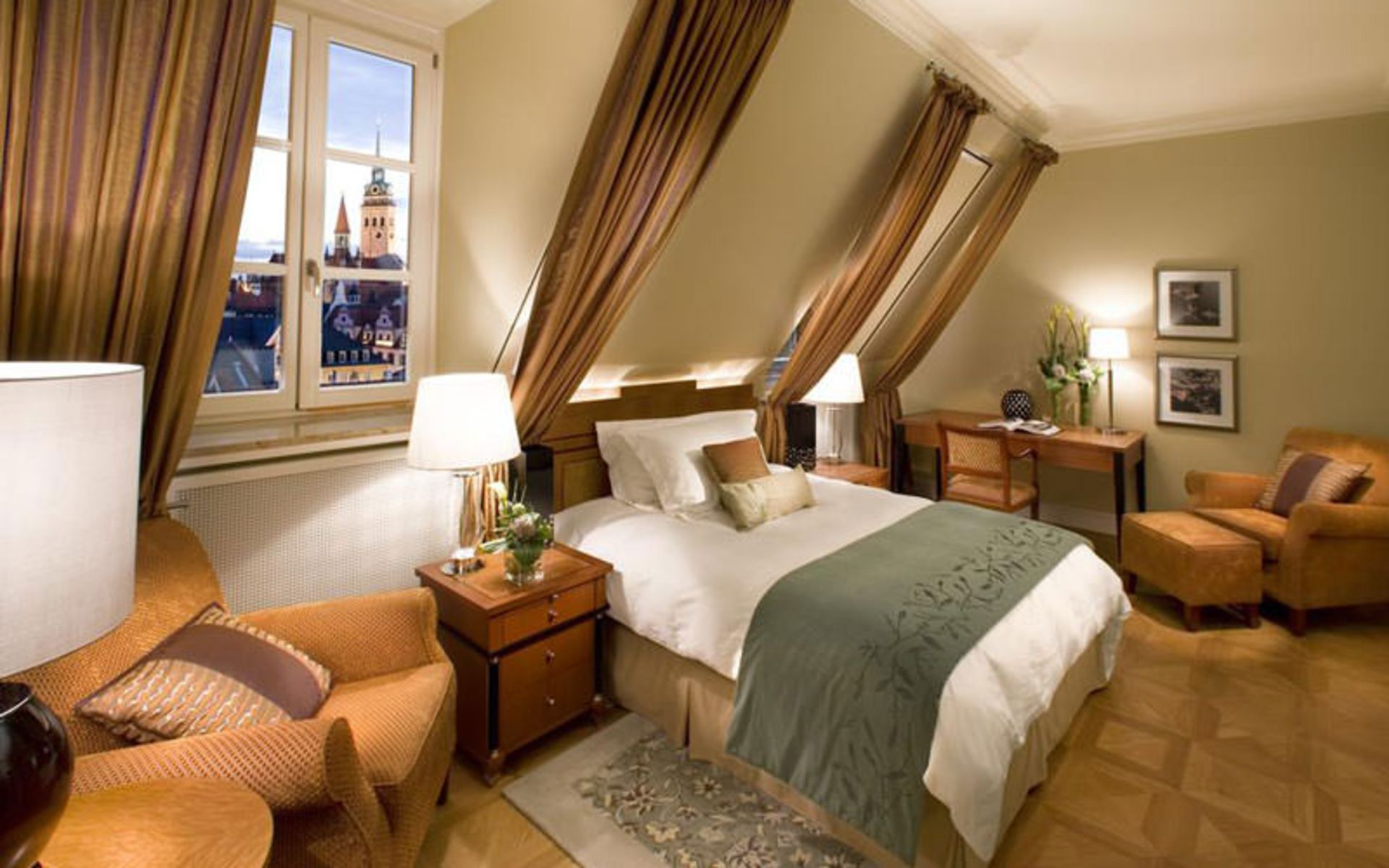 هتل ماندارین اورینتال (Mandarin Oriental, Munich)