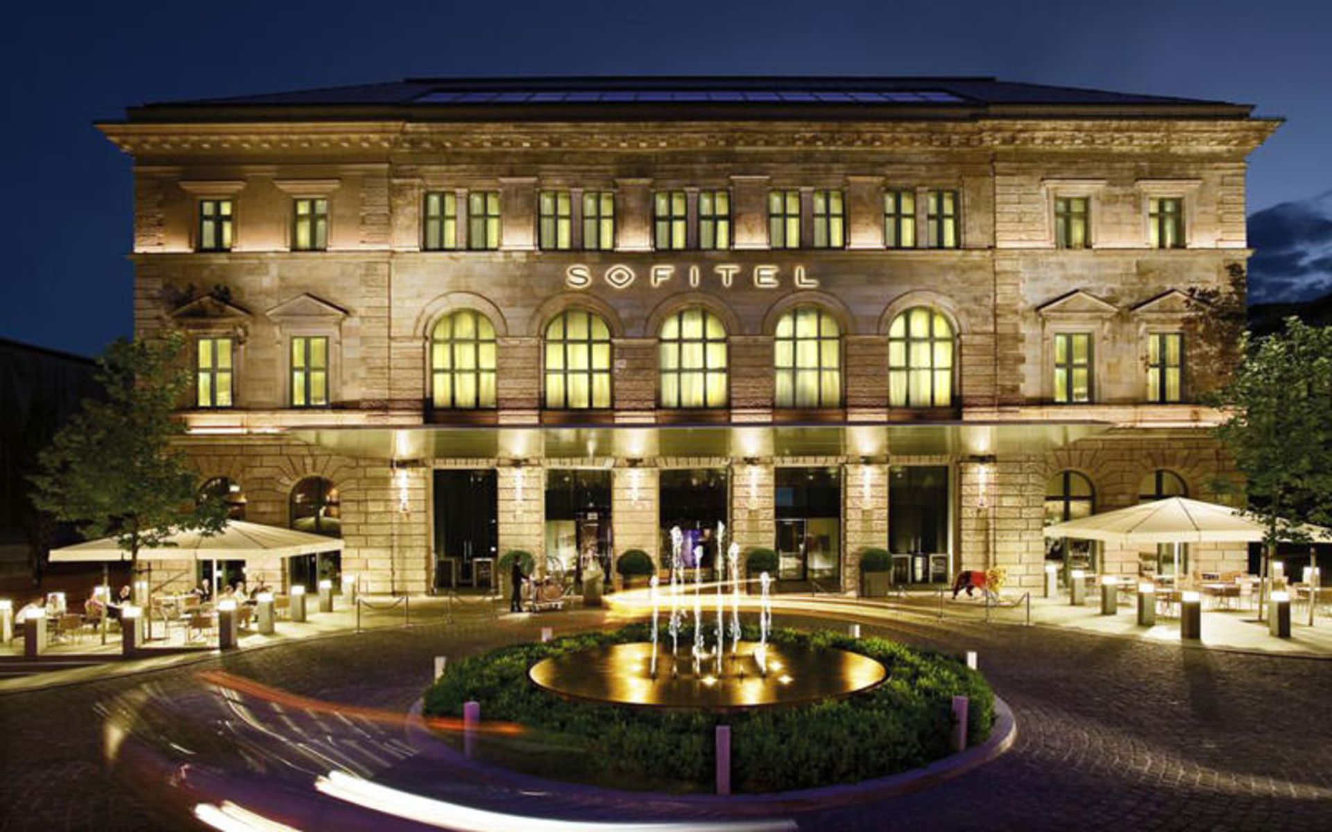 هتل سوفیتل مونیخ بایرپست (Sofitel Munich Bayerpost)
