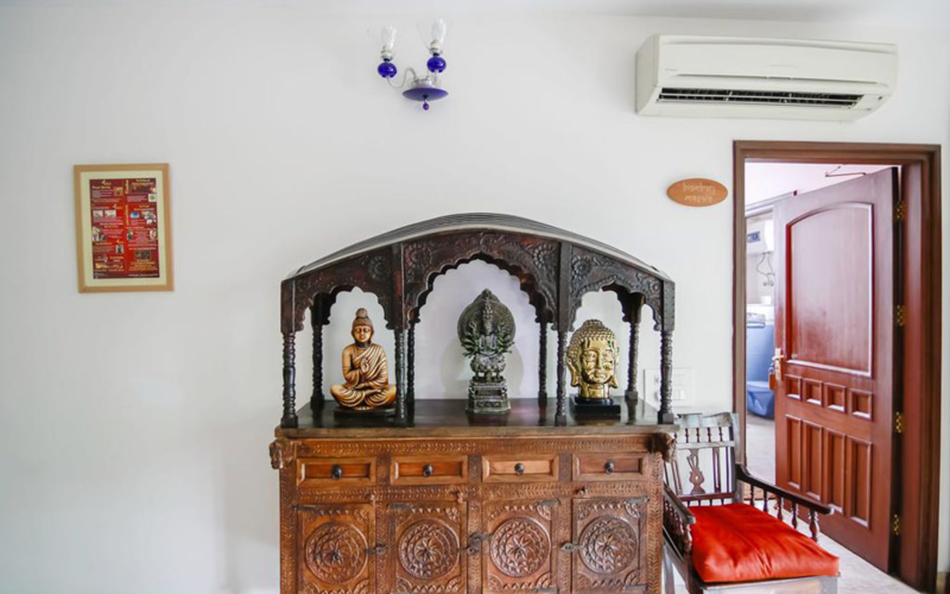 هتل شانتی هوم (Shanti Home)