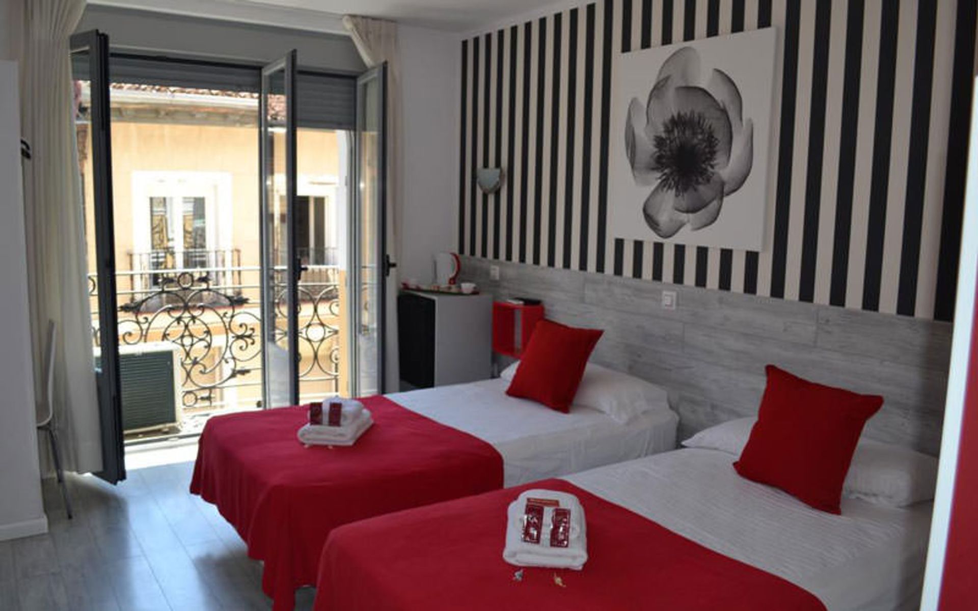 هاستل مادرید سول (Hostal Madrid Sol)