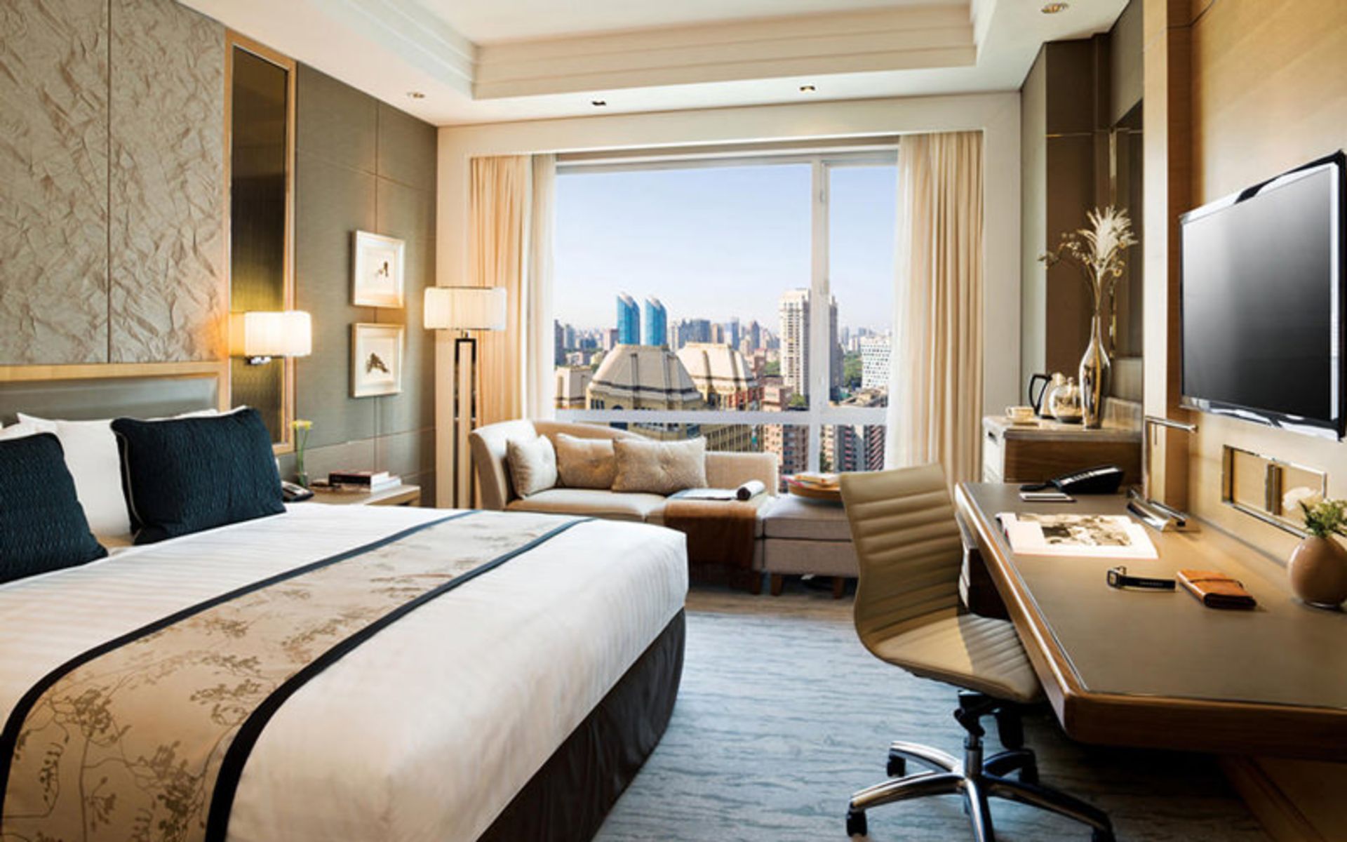 هتل شانگری لا کری (Shangri-La Kerry Hotel)