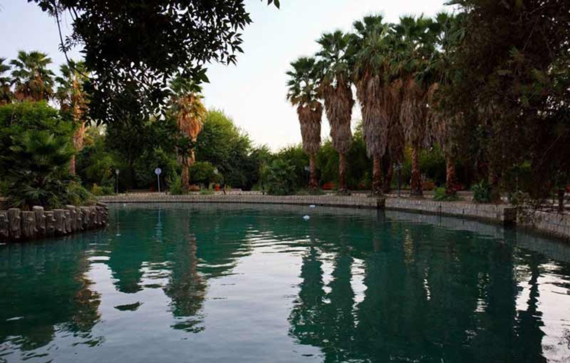 باغ چشمه بلقیس
