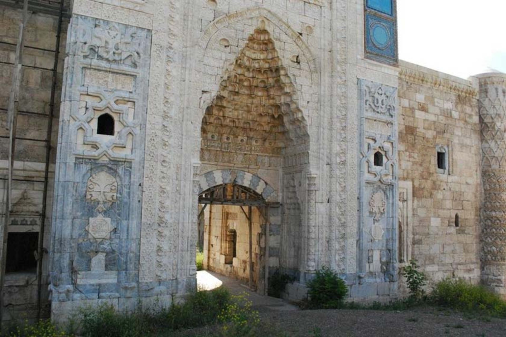 2018-6-844b05e8-bb69-4393-8c9a-28a4067e2e62