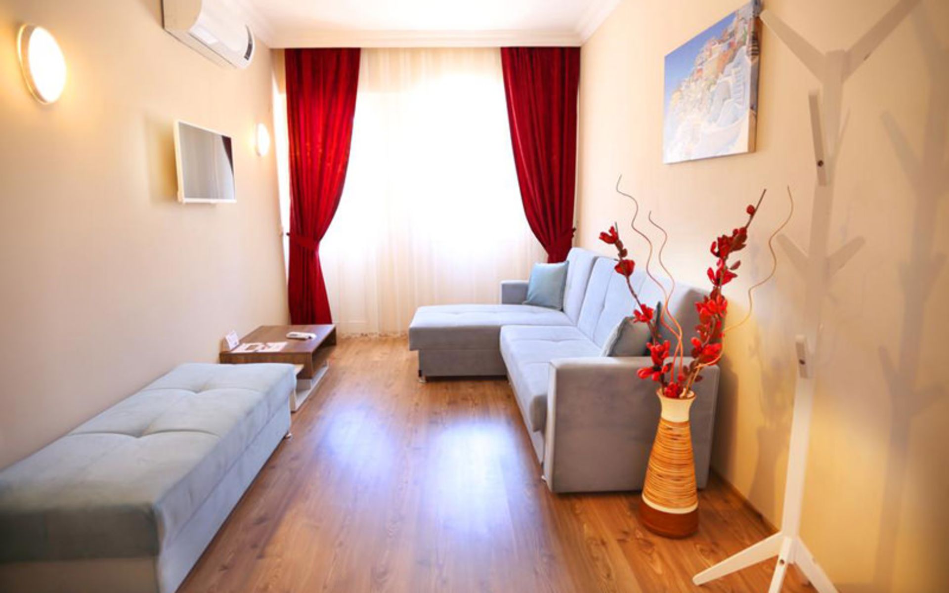 هتل کومت دلوکس سوئیت (Comet De Luxe - Halal All Inclusive)